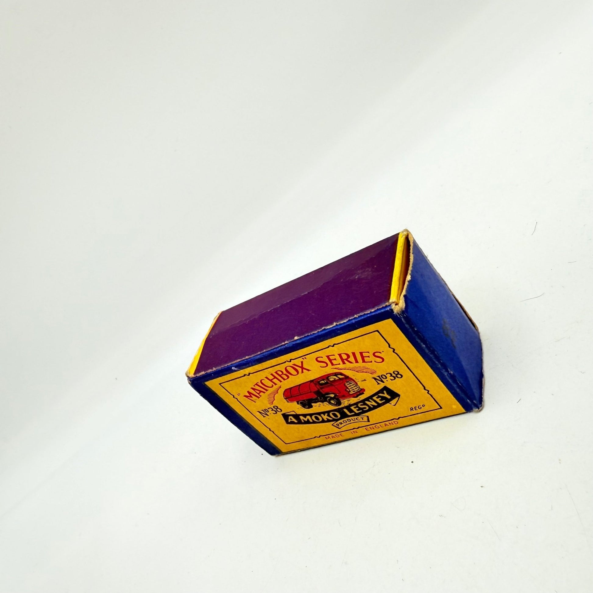 Matchbox Lesney 38a Karrier Bantam Refuse Truck MW - Magic Matchbox