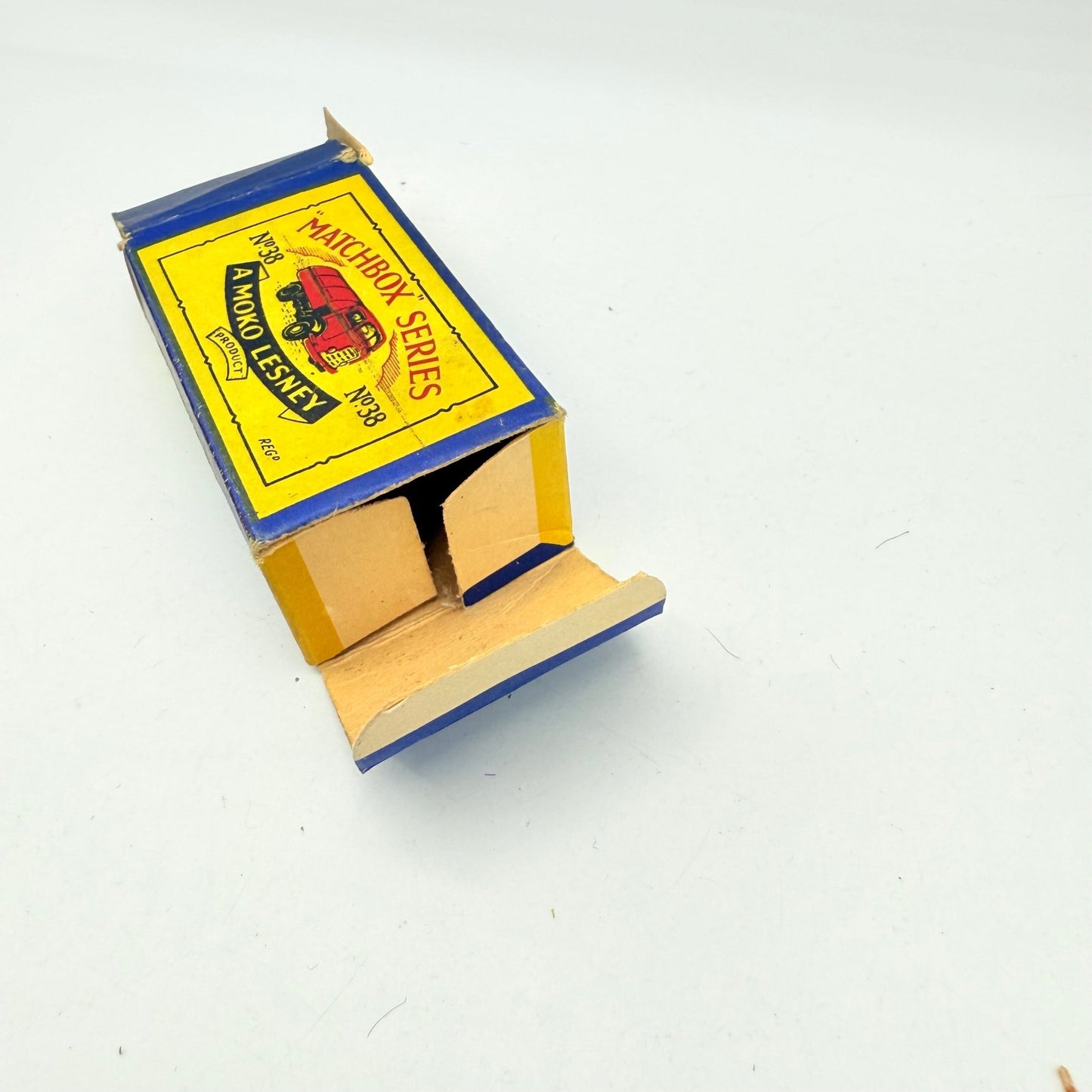 Matchbox Lesney 38a Karrier Bantam Refuse Truck MW - Magic Matchbox