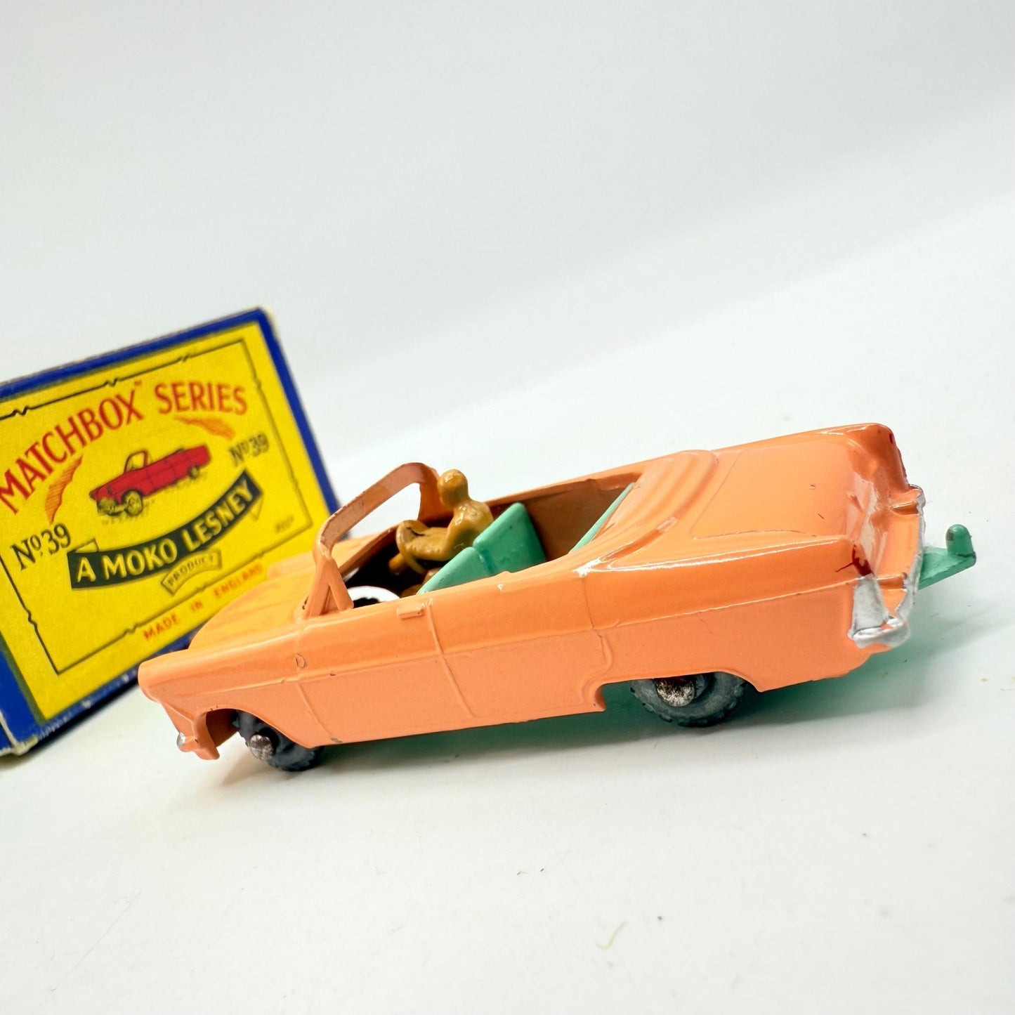Matchbox Lesney 39a Pontiac Convertible MW - Magic Matchbox