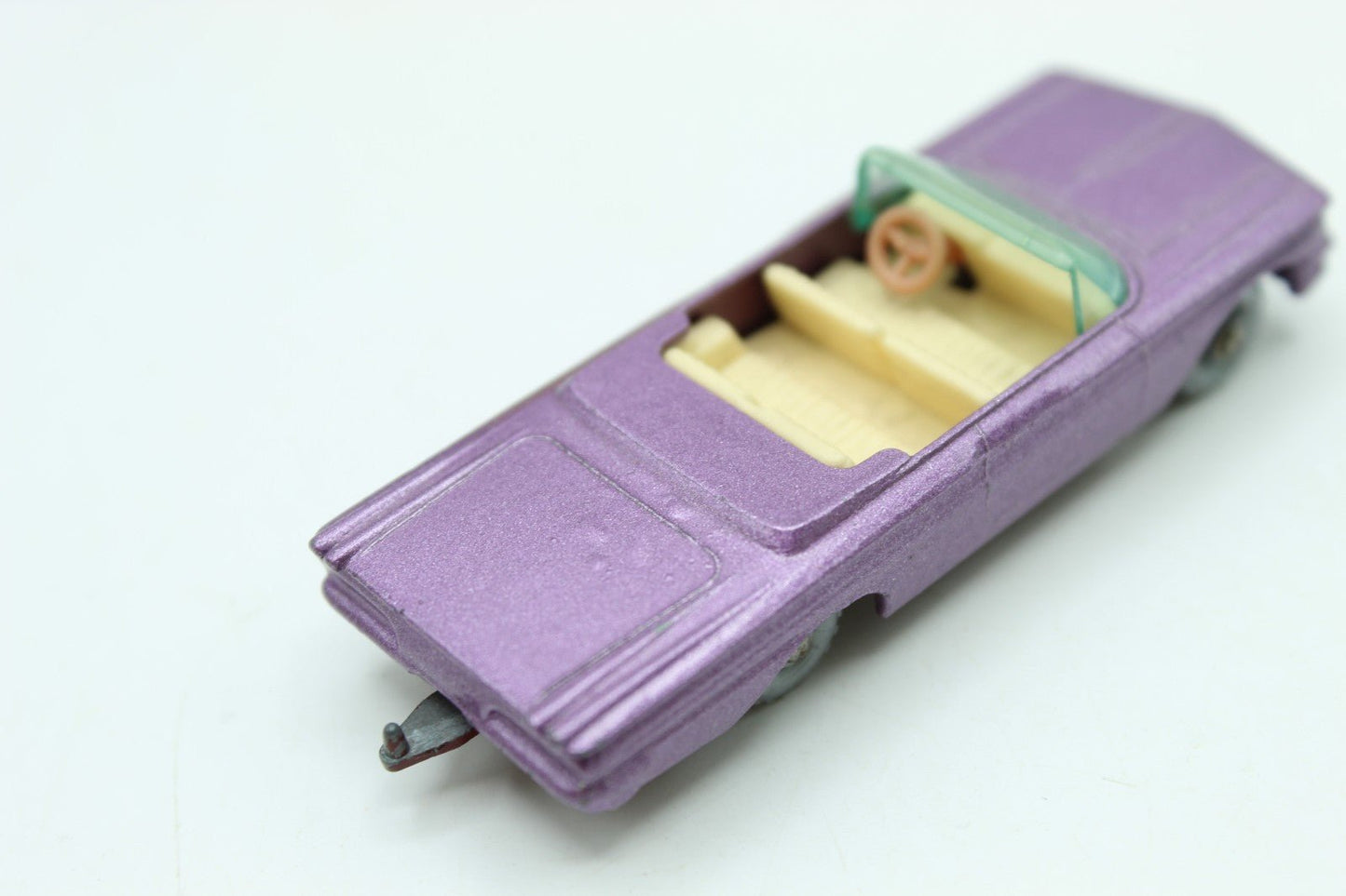 Matchbox Lesney 39b Pontiac Convertible Purple - SPW - Boxed - Magic Matchbox