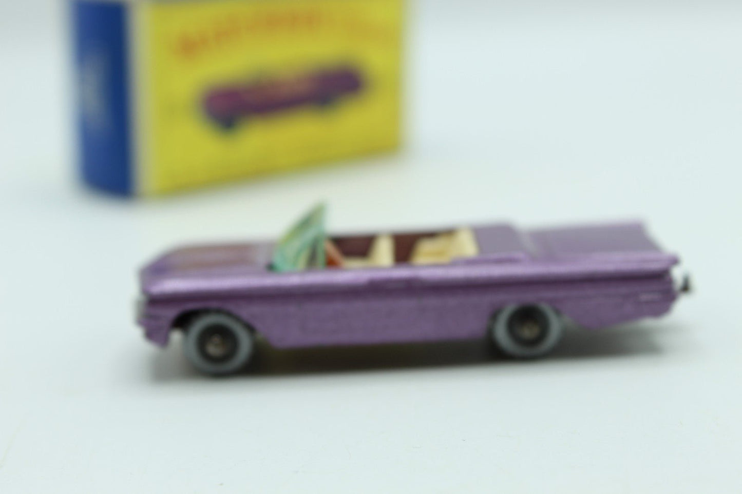 Matchbox Lesney 39b Pontiac Convertible Purple - SPW - Boxed - Magic Matchbox