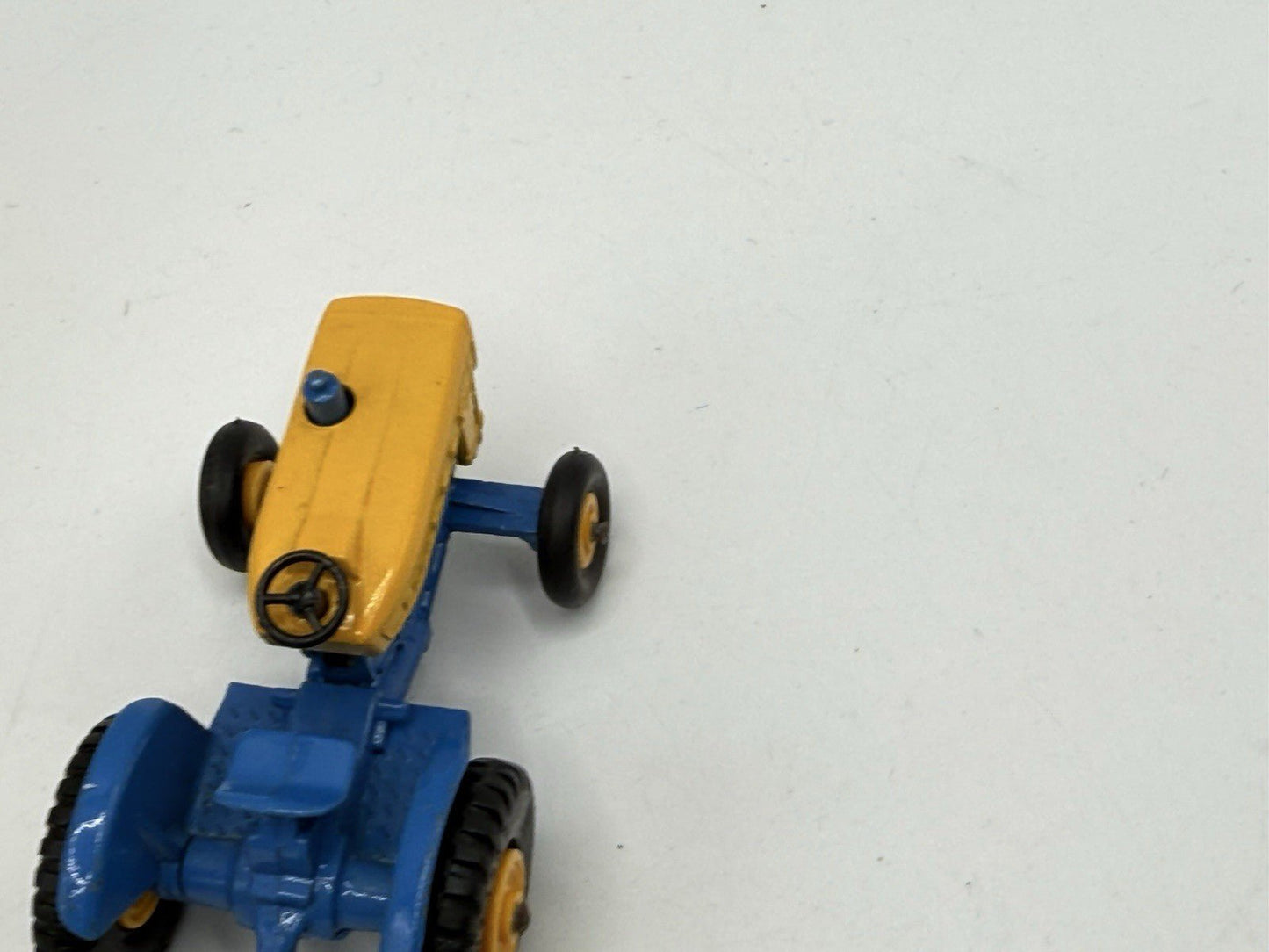 Matchbox Lesney 39c Ford Tractor - Magic Matchbox