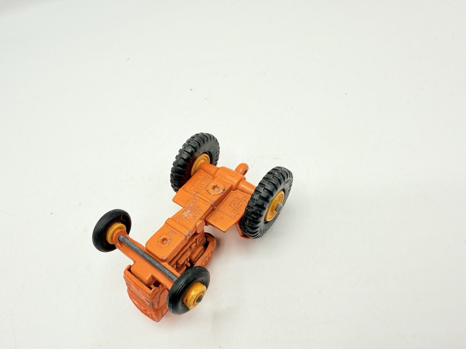 Matchbox Lesney 39c Tractor In Orange VG Unboxed Model - Magic Matchbox