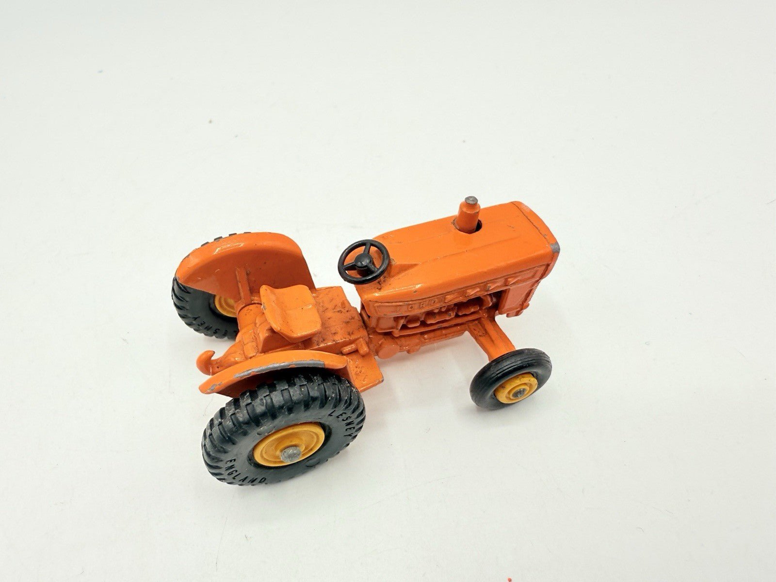 Matchbox Lesney 39c Tractor In Orange VG Unboxed Model - Magic Matchbox