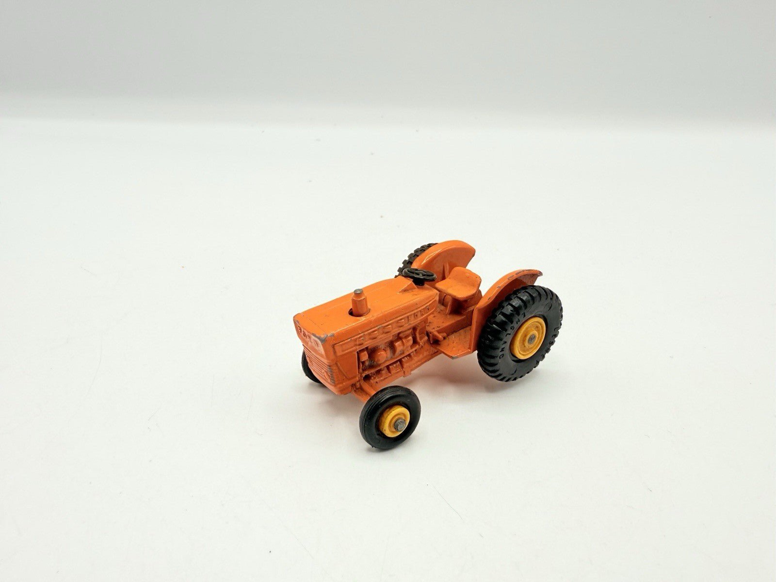 Matchbox Lesney 39c Tractor In Orange VG Unboxed Model - Magic Matchbox