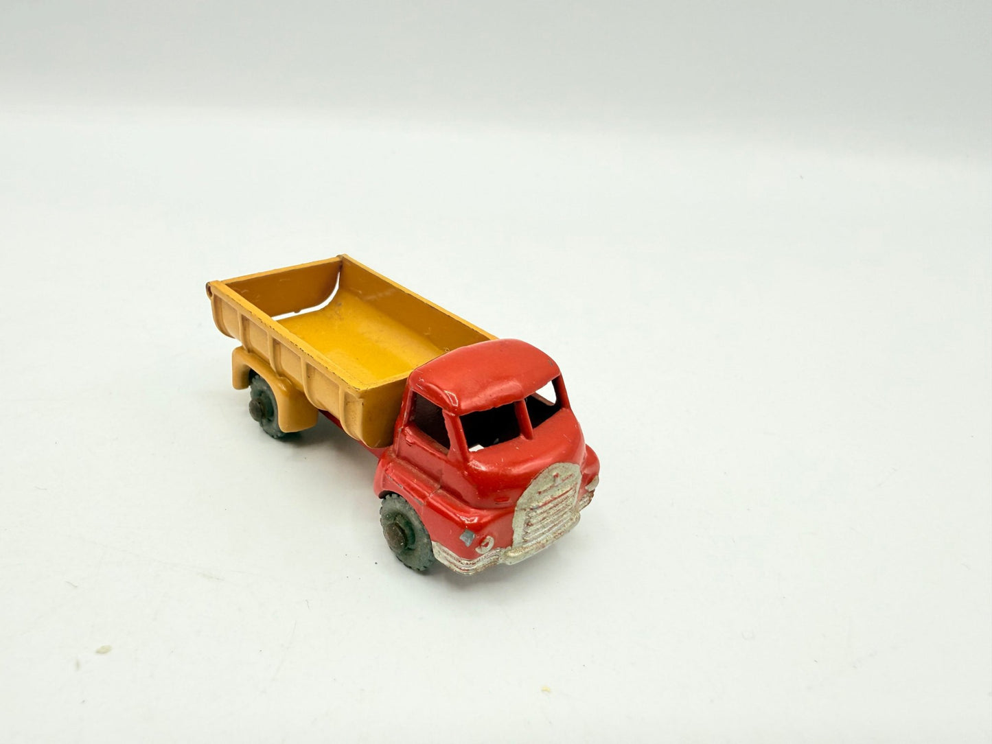 Matchbox Lesney 40a Bedford Tipper Truck MW - Magic Matchbox