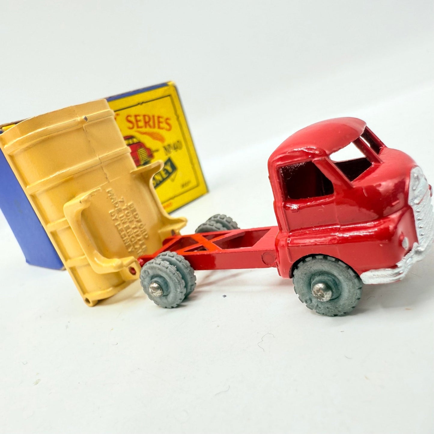 Matchbox Lesney 40a Bedford tipper Truck MW - Magic Matchbox