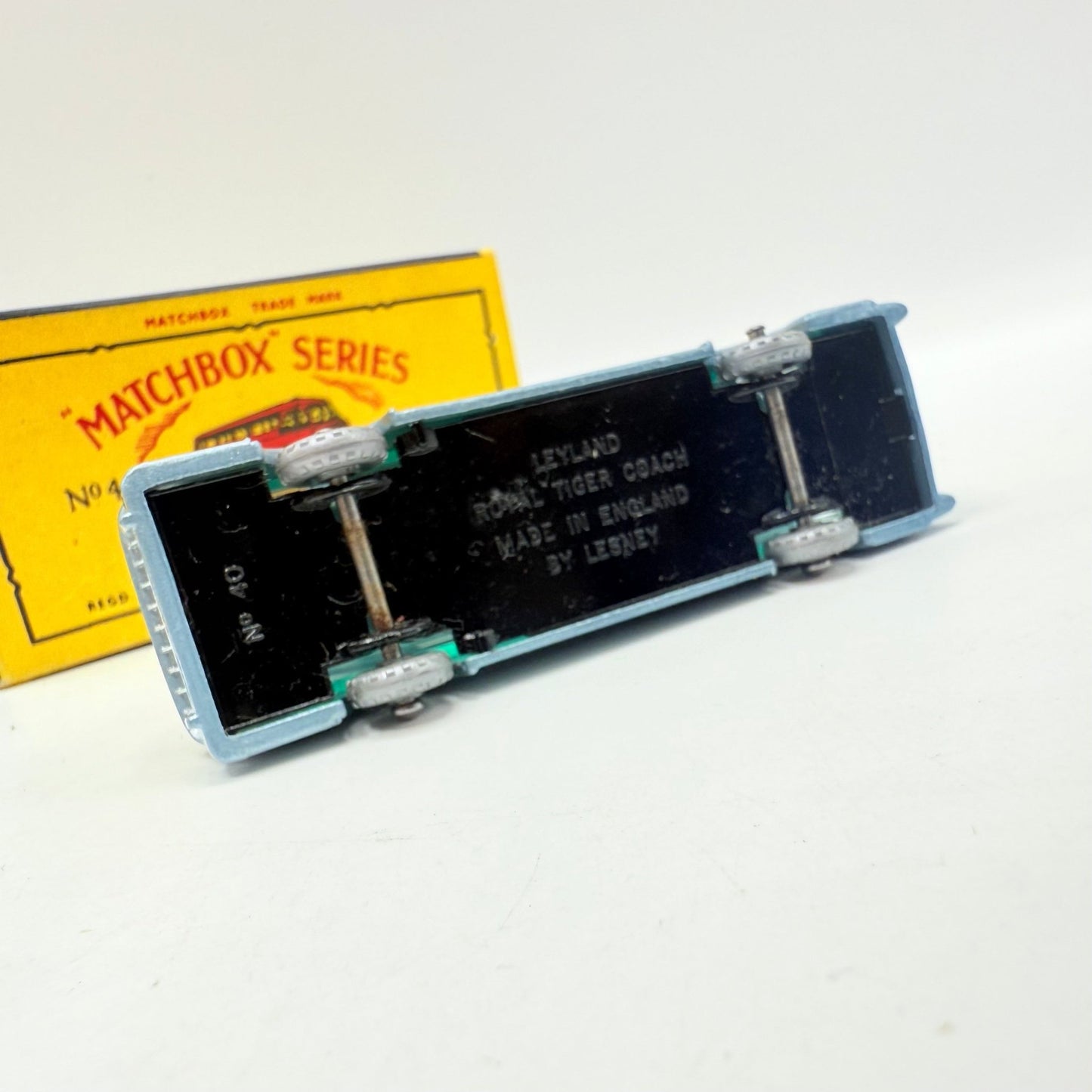 Matchbox Lesney 40b Long Distance Coach with C Box & SPW - Magic Matchbox