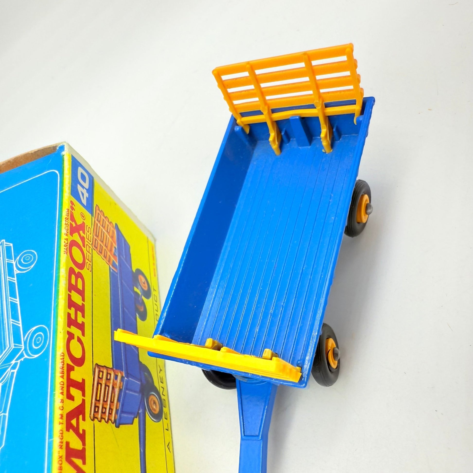 Matchbox Lesney 40c Hay Trailer - Magic Matchbox