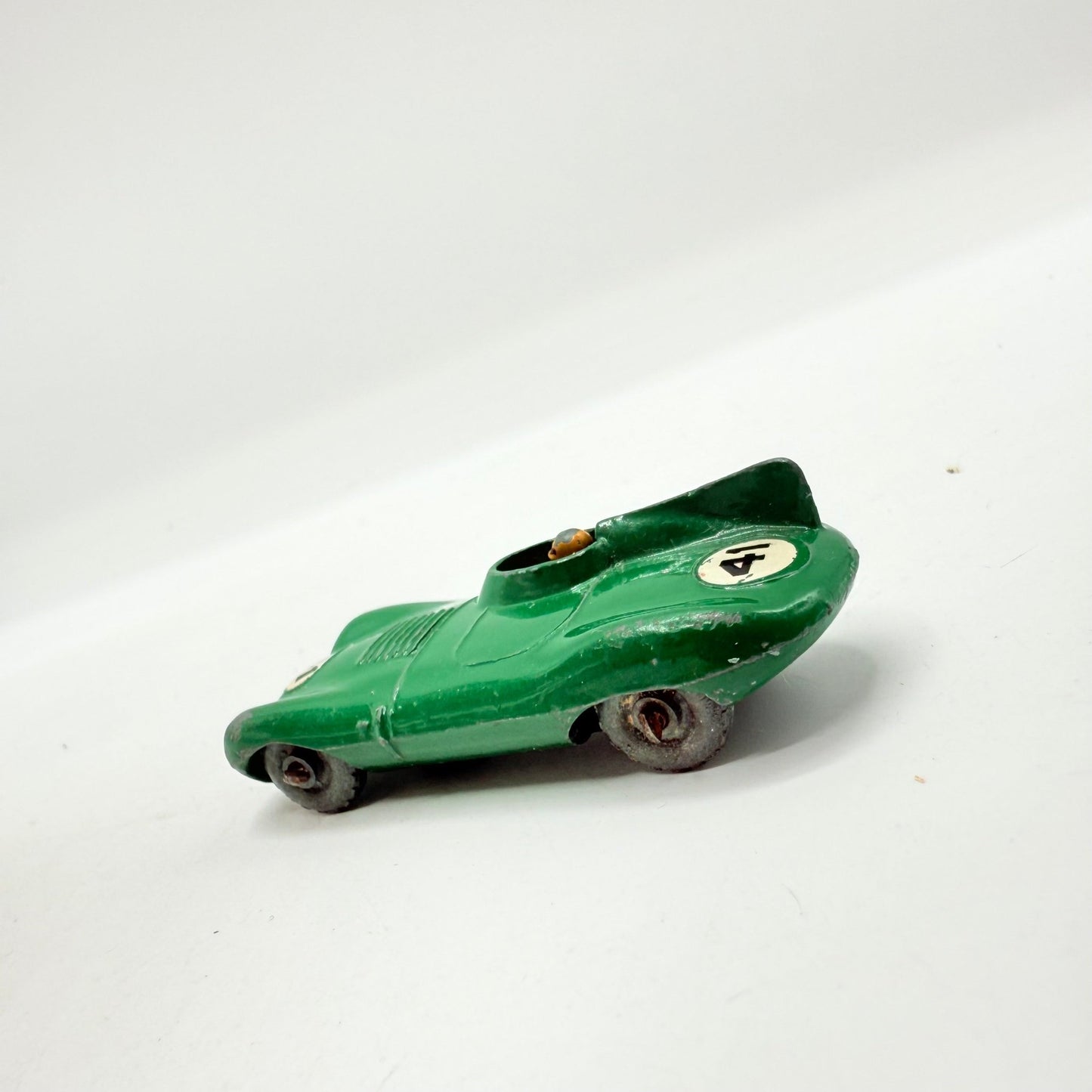 Matchbox Lesney 41a E Type Jaguar MW - Magic Matchbox