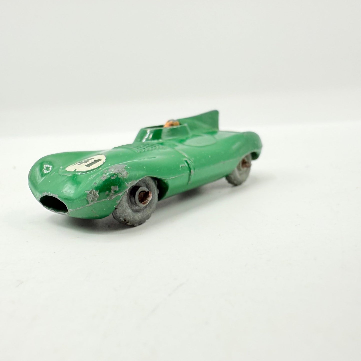 Matchbox Lesney 41a E Type Jaguar MW - Magic Matchbox