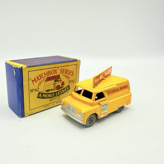 Matchbox Lesney 42a Bedford Evening News Van - MW - Original Box - Magic Matchbox