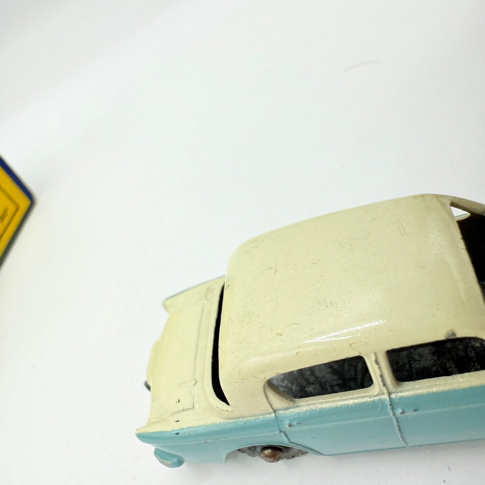 Matchbox Lesney 43a Hillman Minx MW - Magic Matchbox