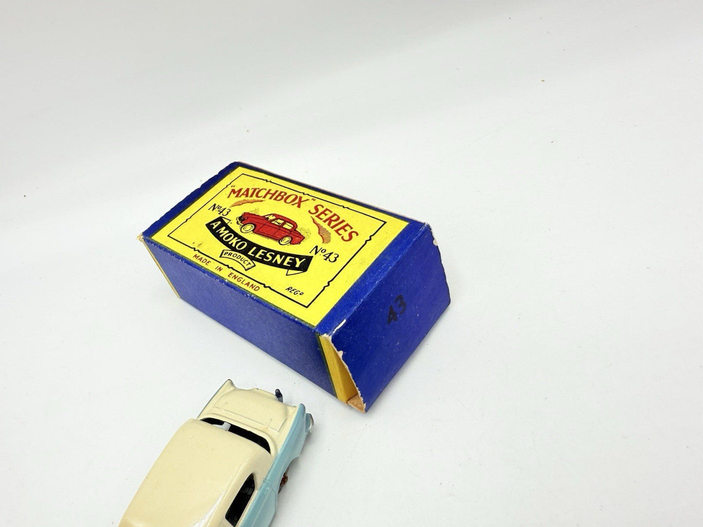 Matchbox Lesney 43a Hillman Minx MW - Magic Matchbox