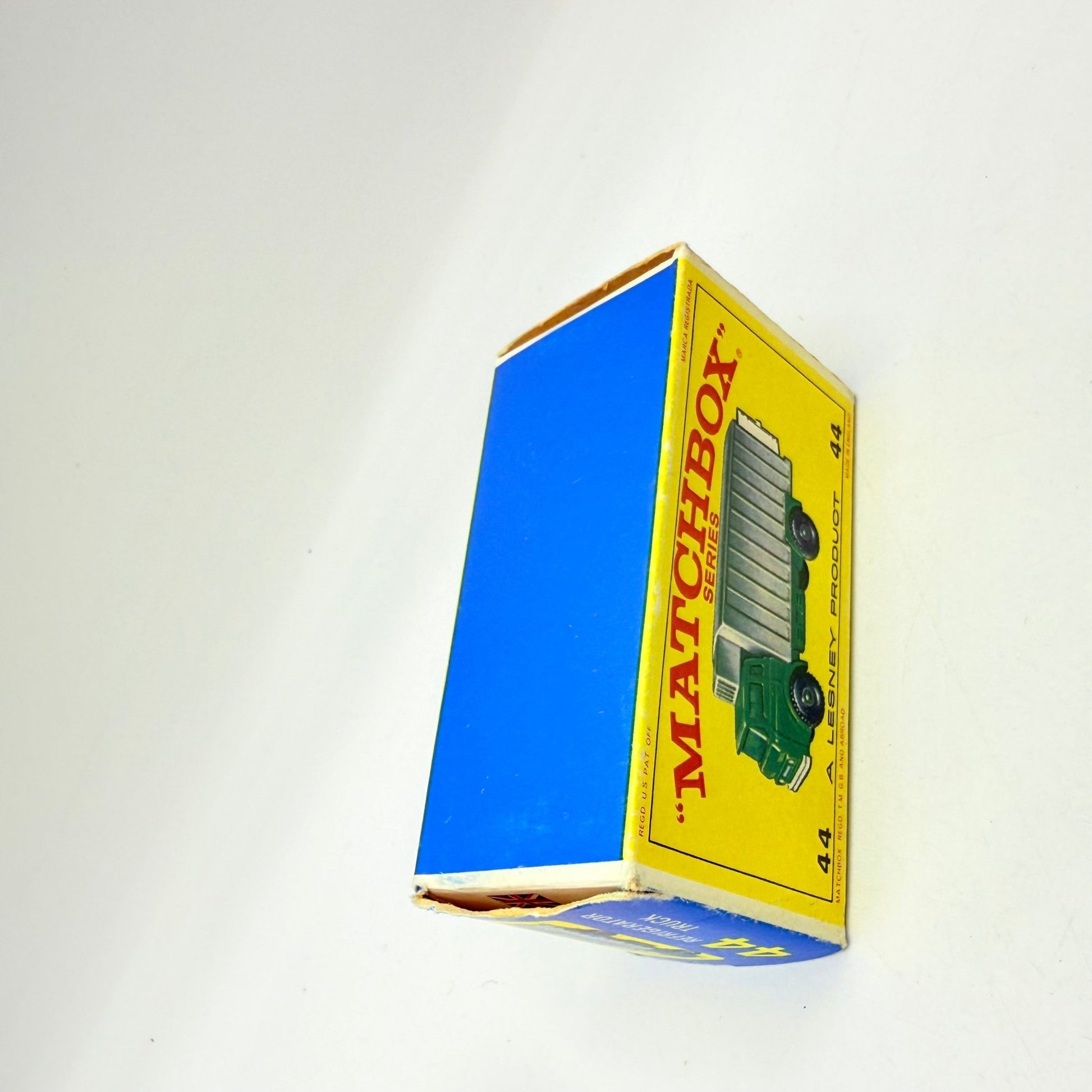 Matchbox Lesney 44c GMC Refrigerator Truck - Magic Matchbox