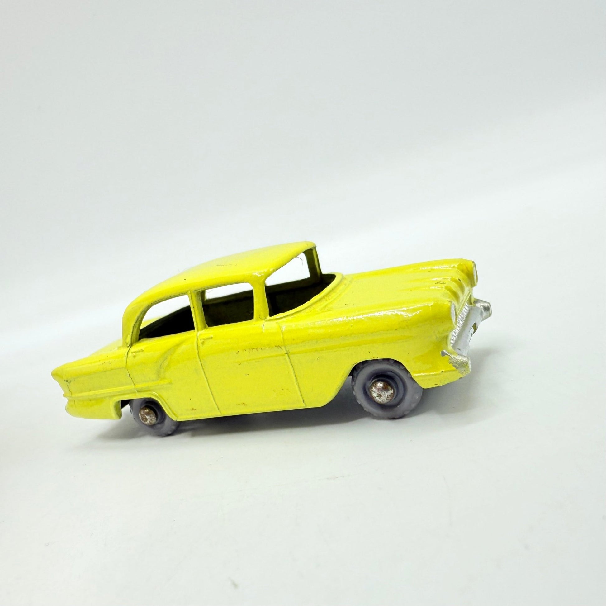 Matchbox Lesney 45a Vauxhall Victor GPW - Magic Matchbox