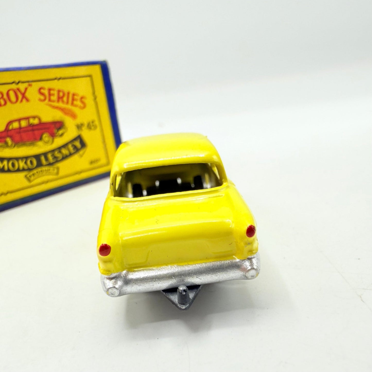 Matchbox Lesney 45a Vauxhall Victor MW - Magic Matchbox
