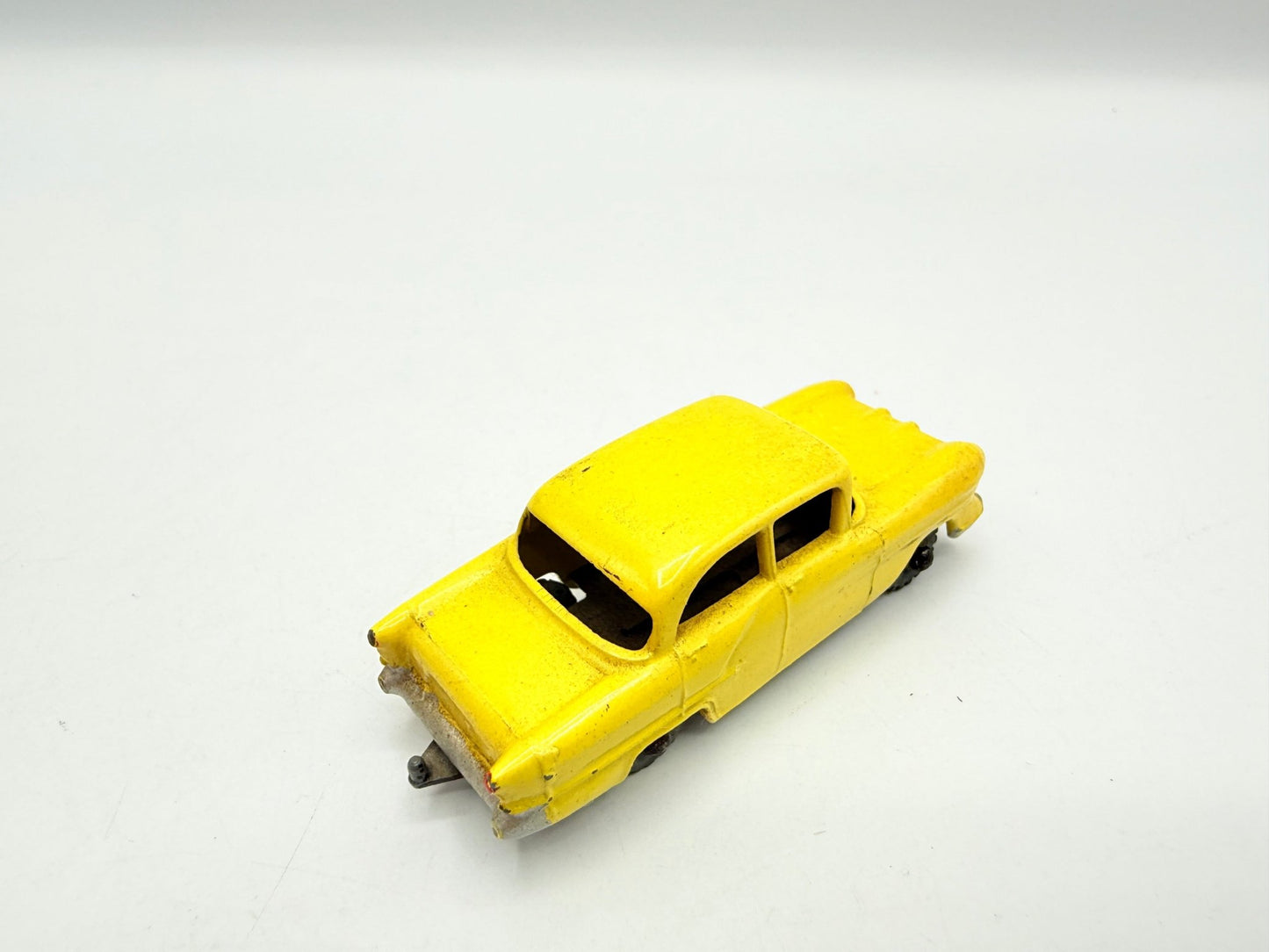 Matchbox Lesney 45a Vauxhall Victor MW Good Unboxed Model - Magic Matchbox