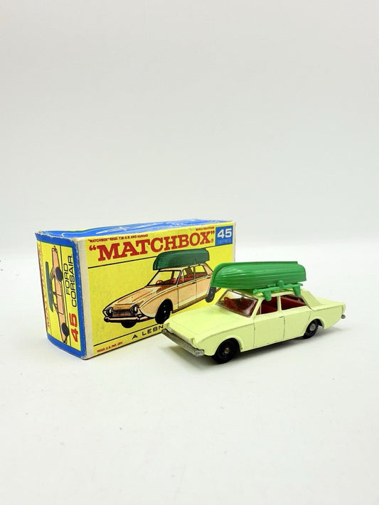 Matchbox Lesney 45b Ford Corsair & Boat - Magic Matchbox