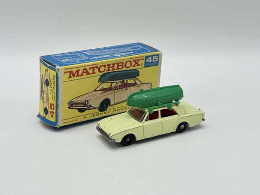 Matchbox Lesney 45b Ford Corsair & Boat - Magic Matchbox