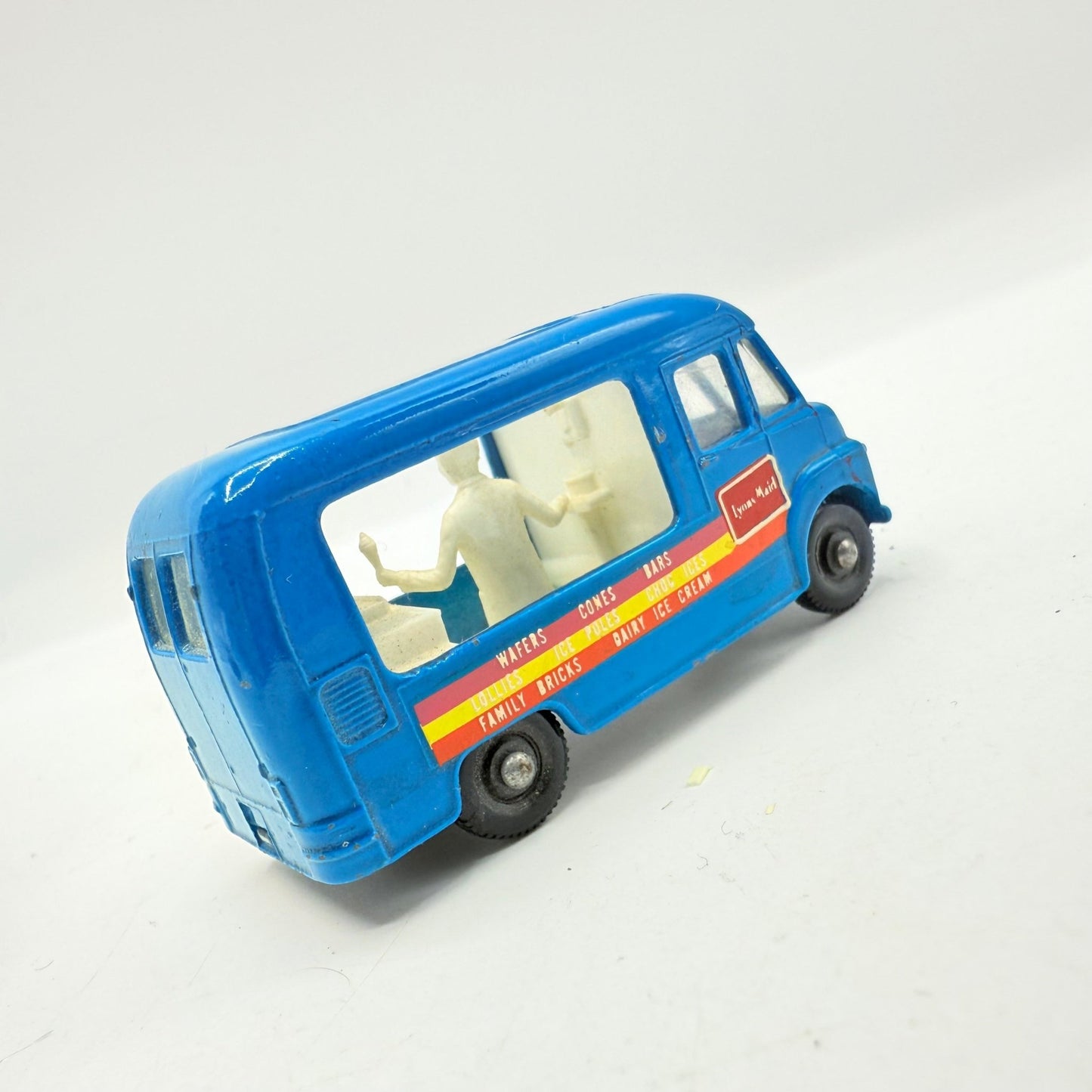 Matchbox Lesney 47b Commer Ice Cream Canteen BPW - Magic Matchbox