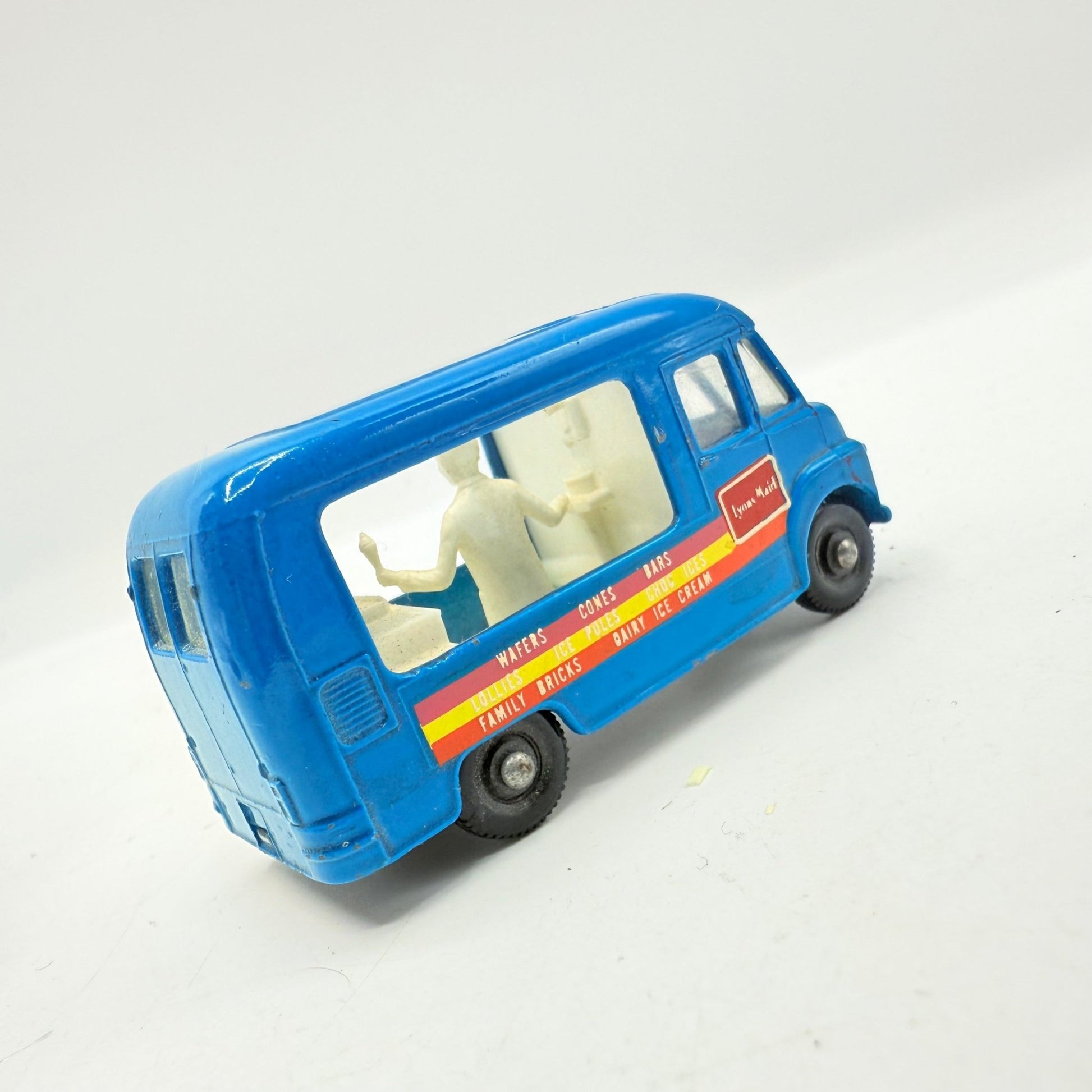 Matchbox Lesney 47b Commer Ice Cream Canteen BPW - Magic Matchbox