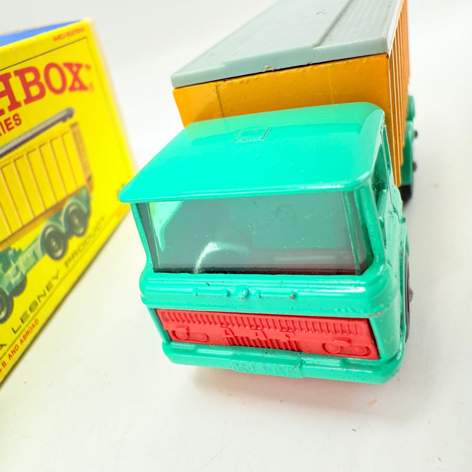 Matchbox Lesney 47c DAF Tipper Container Truck Turquoise - Magic Matchbox