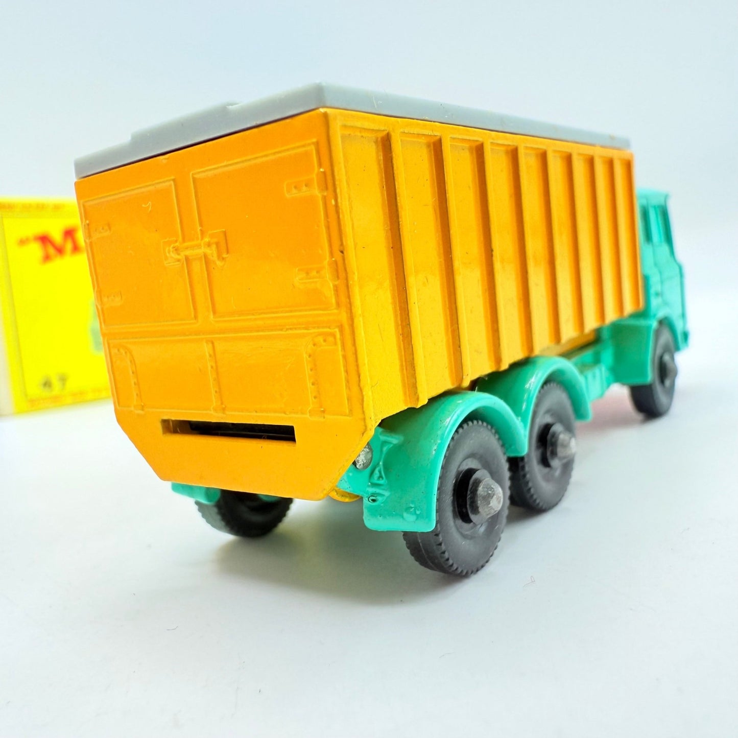 Matchbox Lesney 47c DAF Tipper Container Truck Turquoise - Magic Matchbox