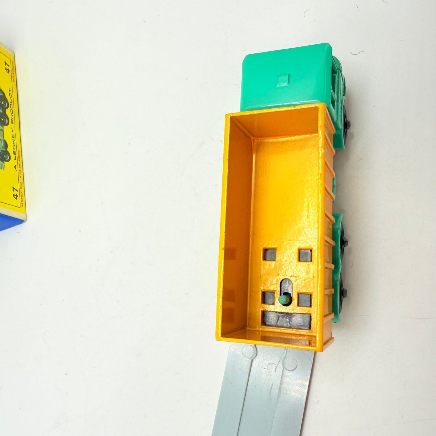 Matchbox Lesney 47c DAF Tipper Container Truck Turquoise - Magic Matchbox