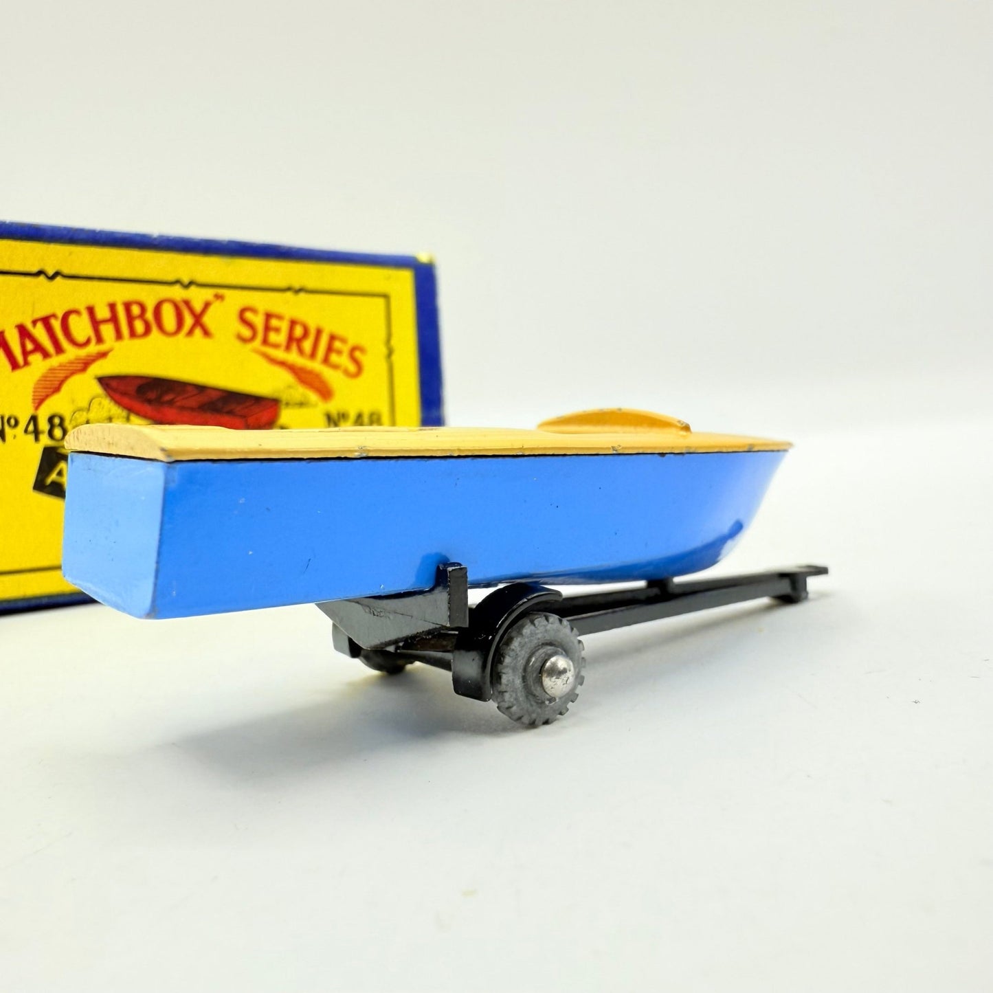 Matchbox Lesney 48a Meteor Sports Boat and Trailer MW - Magic Matchbox