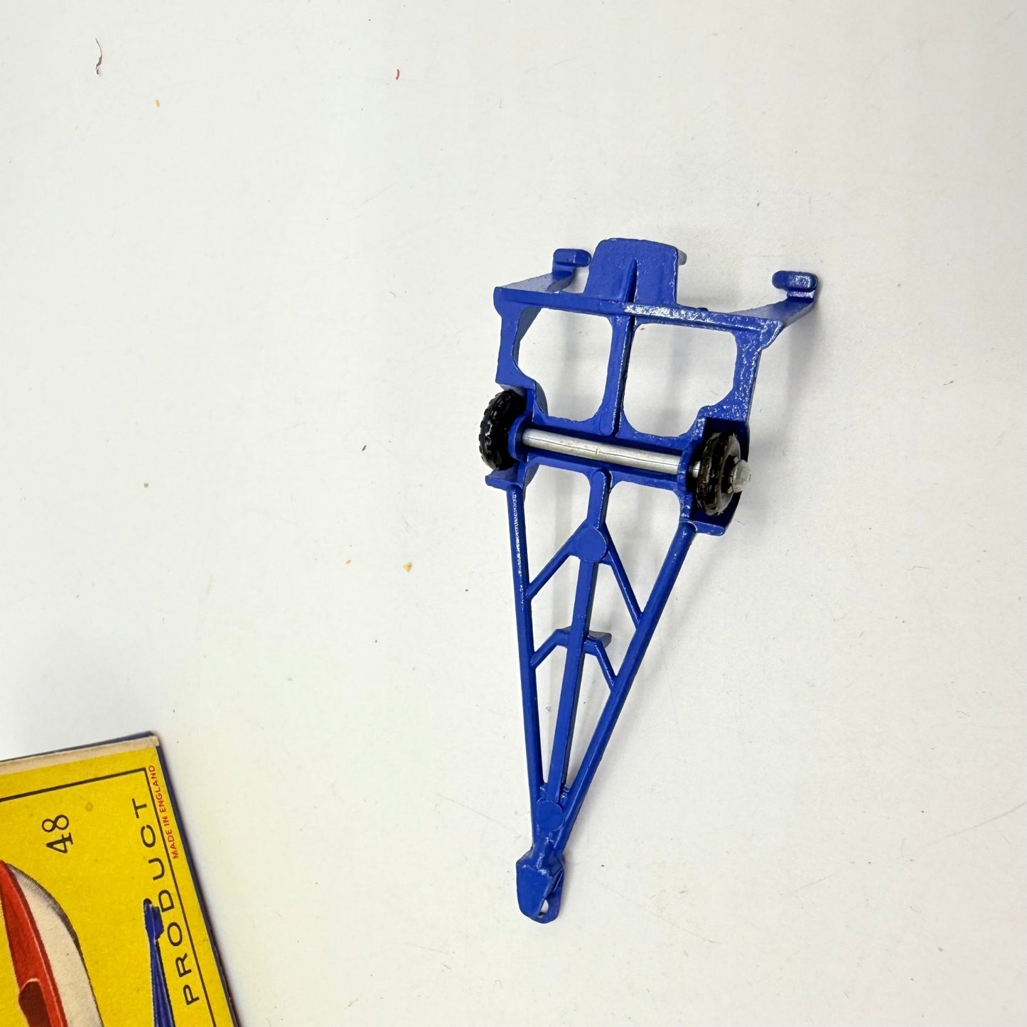 Matchbox Lesney 48b Sports Boat and Trailer Silver Outboard - Magic Matchbox