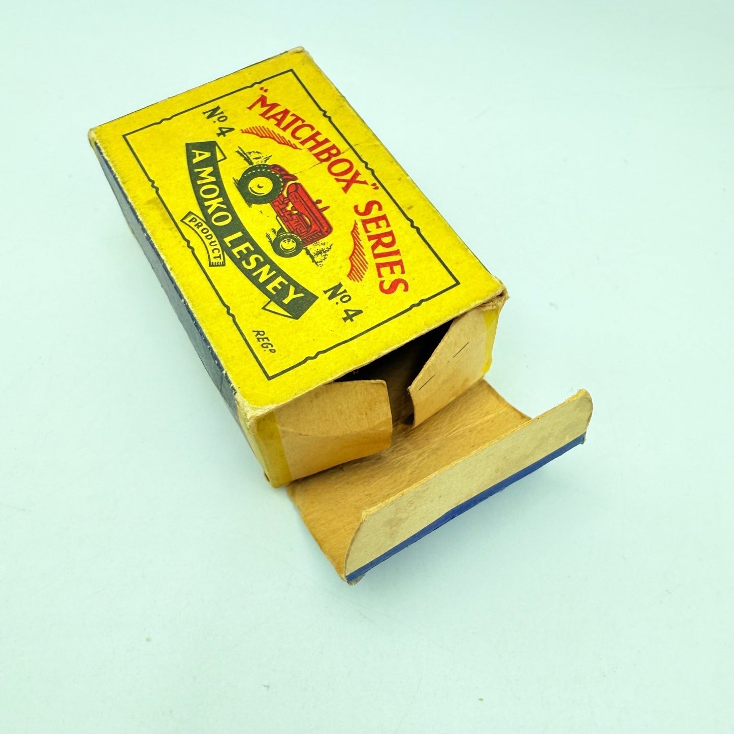 Matchbox Lesney 4b Massey Harris Tractor GPW - Magic Matchbox