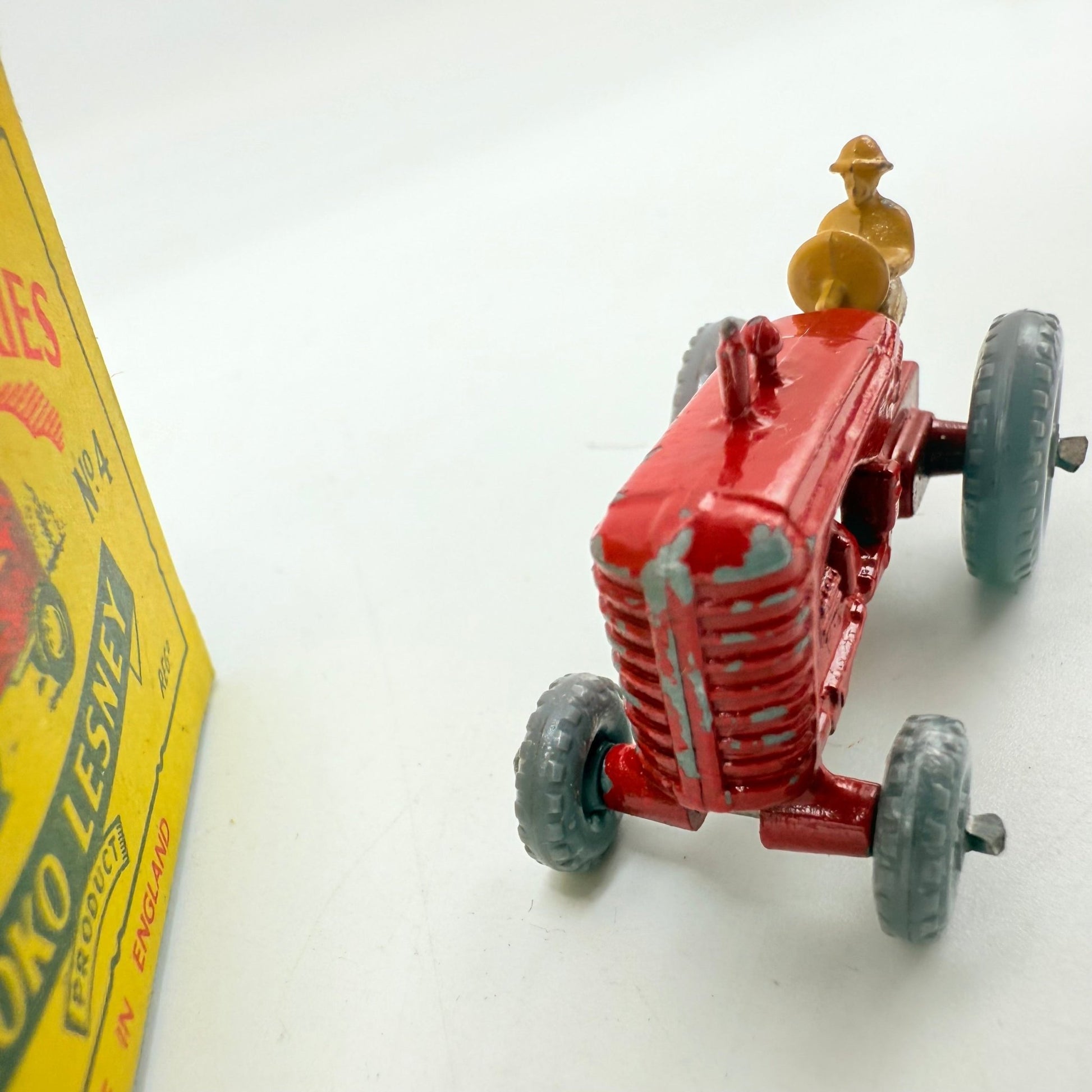 Matchbox Lesney 4b Massey Harris Tractor GPW - Magic Matchbox
