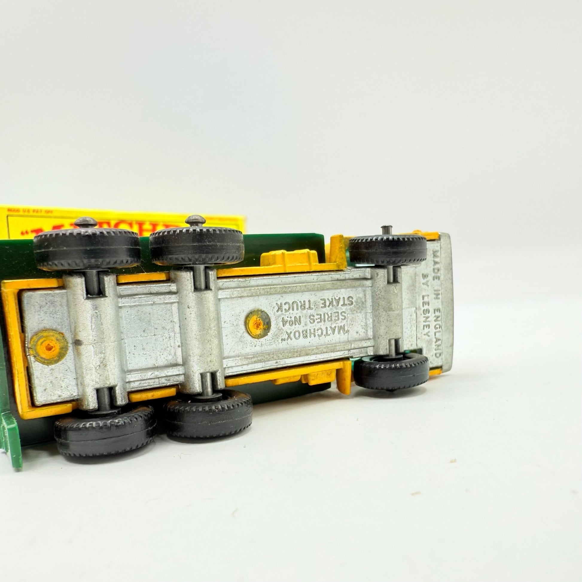 Matchbox Lesney 4d Dodge Stake Truck - Magic Matchbox