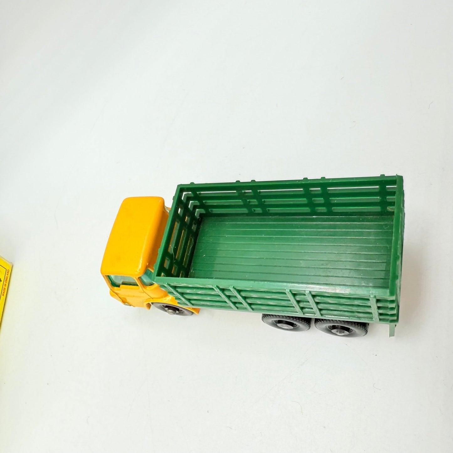 Matchbox Lesney 4d Dodge Stake Truck - Magic Matchbox