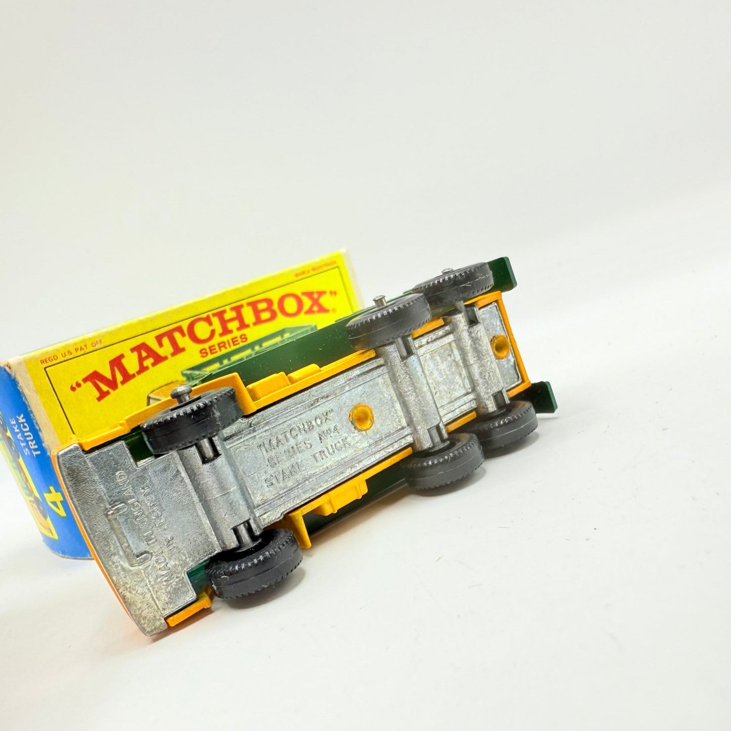 Matchbox Lesney 4d Dodge Stake Truck - Magic Matchbox