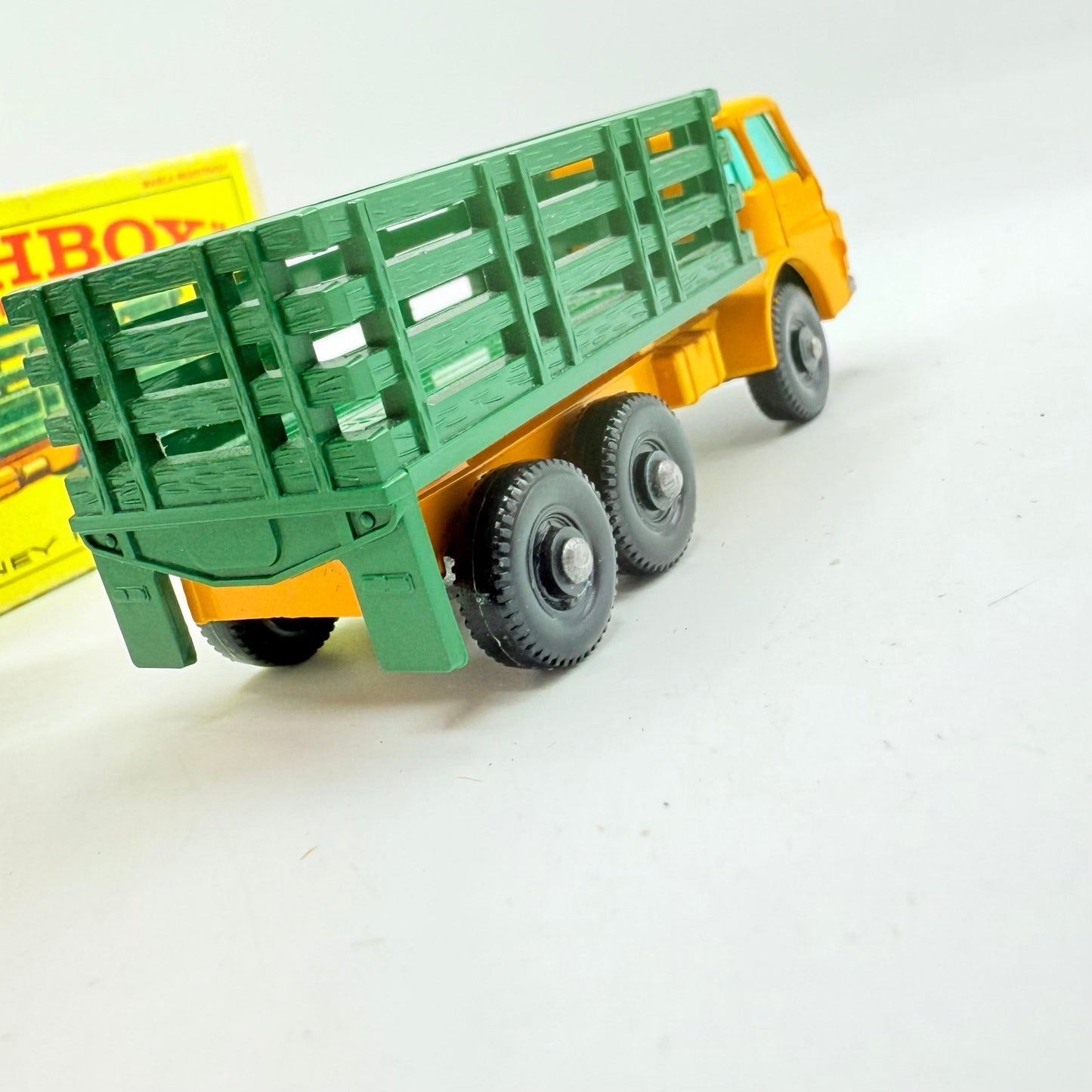 Matchbox Lesney 4d Dodge Stake Truck - Magic Matchbox