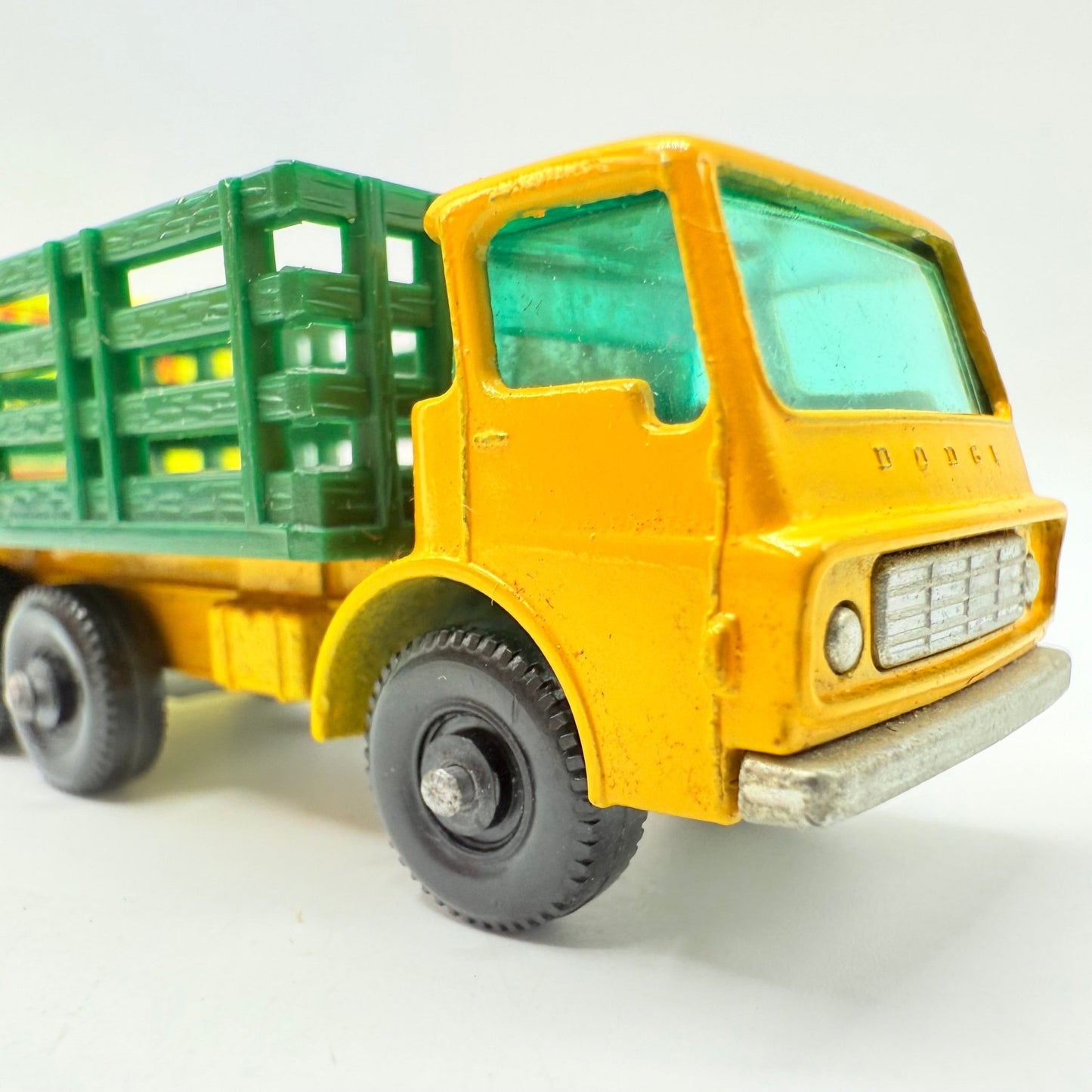 Matchbox Lesney 4d Dodge Stake Truck - Magic Matchbox