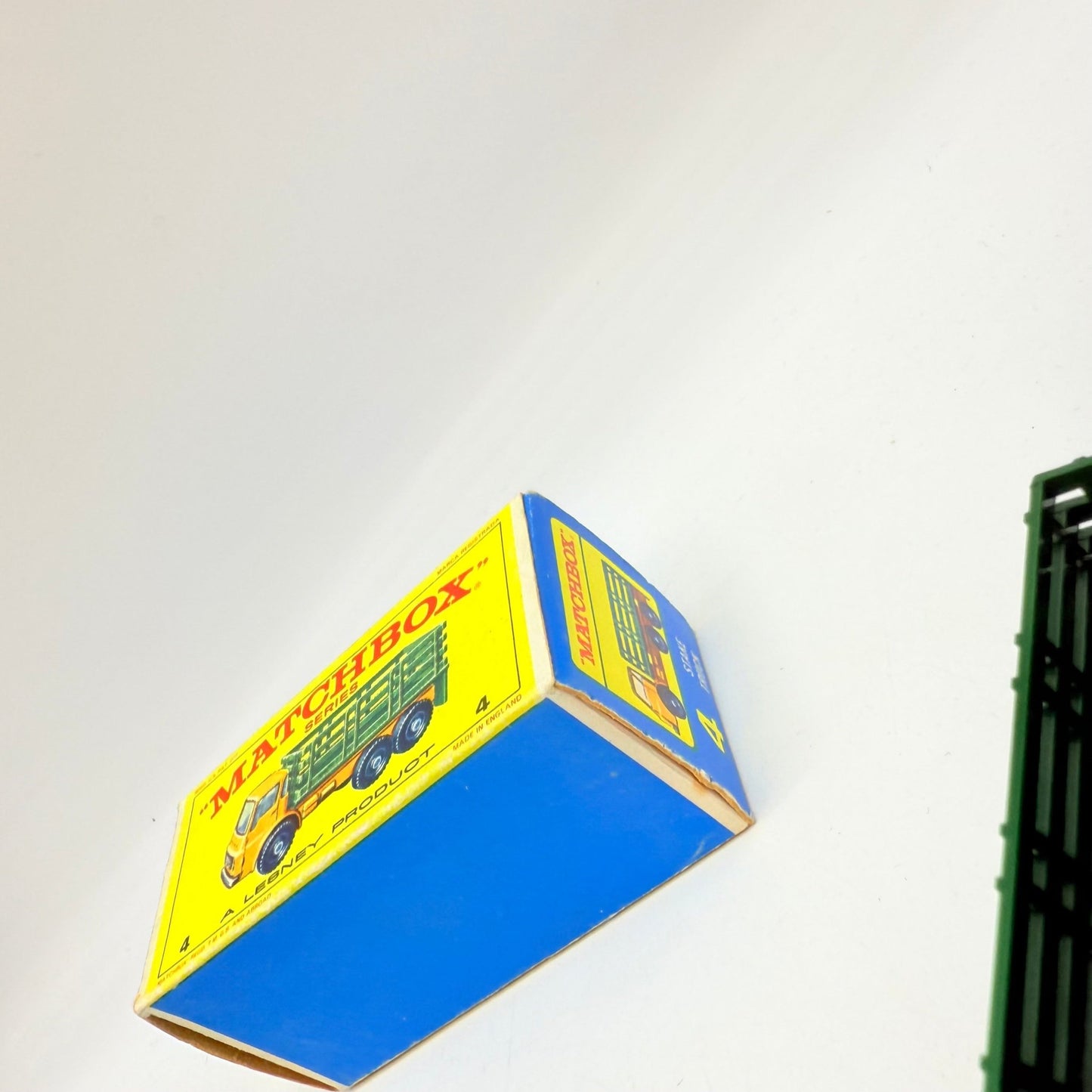 Matchbox Lesney 4d Dodge Stake Truck - Magic Matchbox