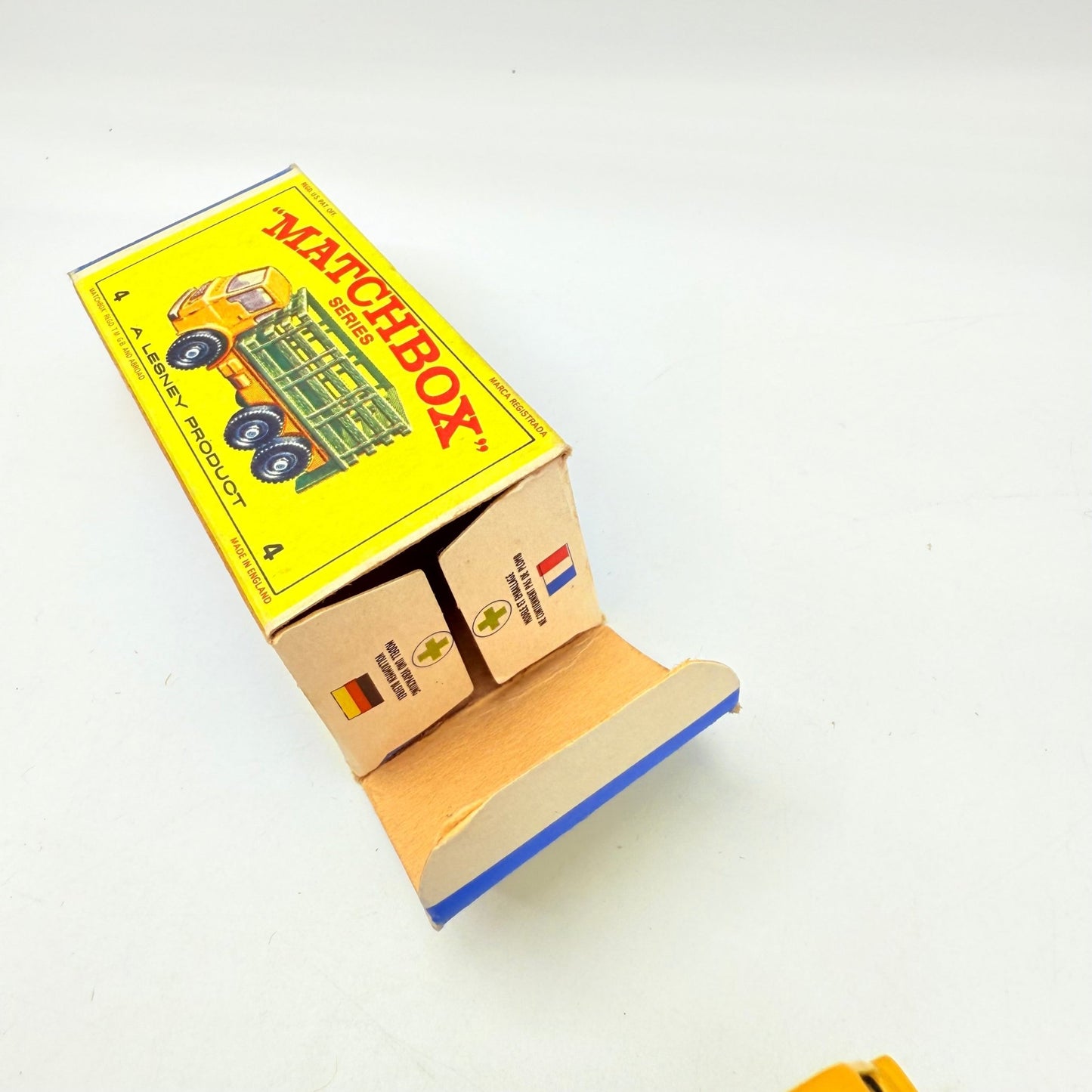 Matchbox Lesney 4d Dodge Stake Truck - Magic Matchbox