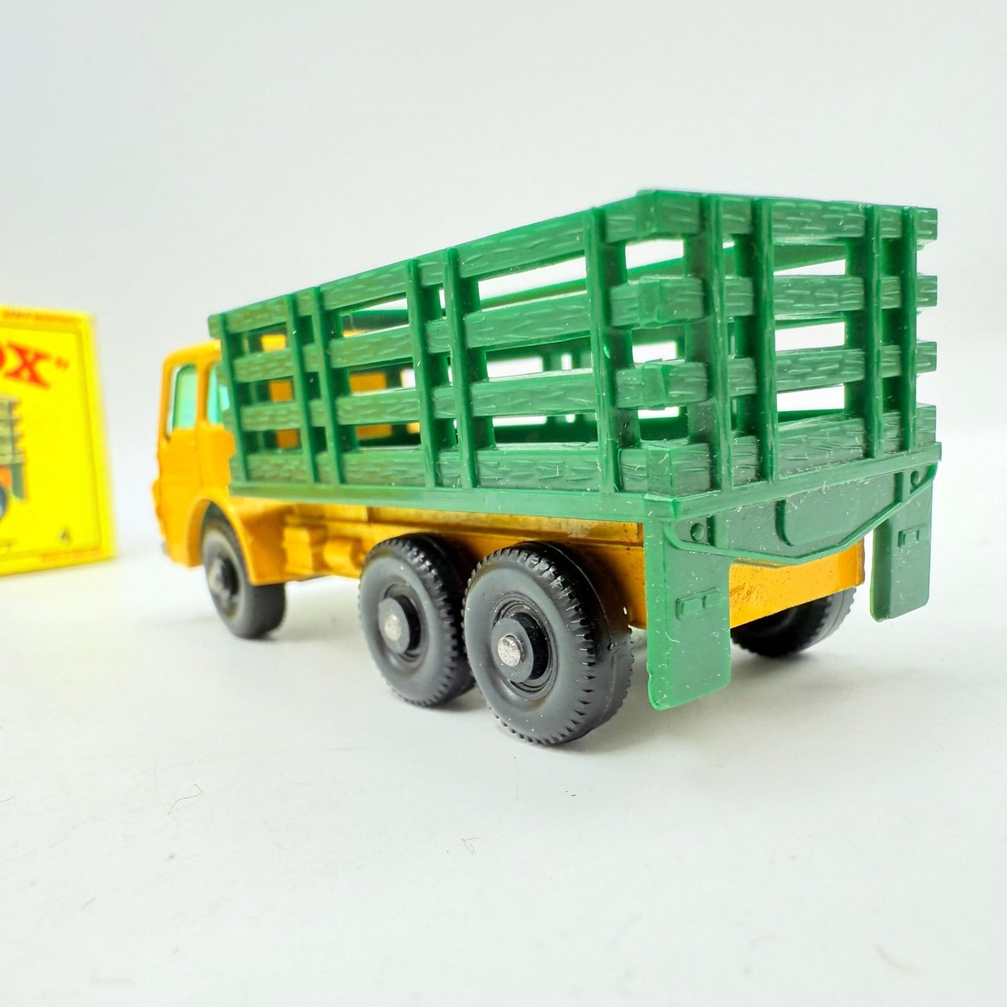 Matchbox Lesney 4d Dodge Stake Truck - Magic Matchbox