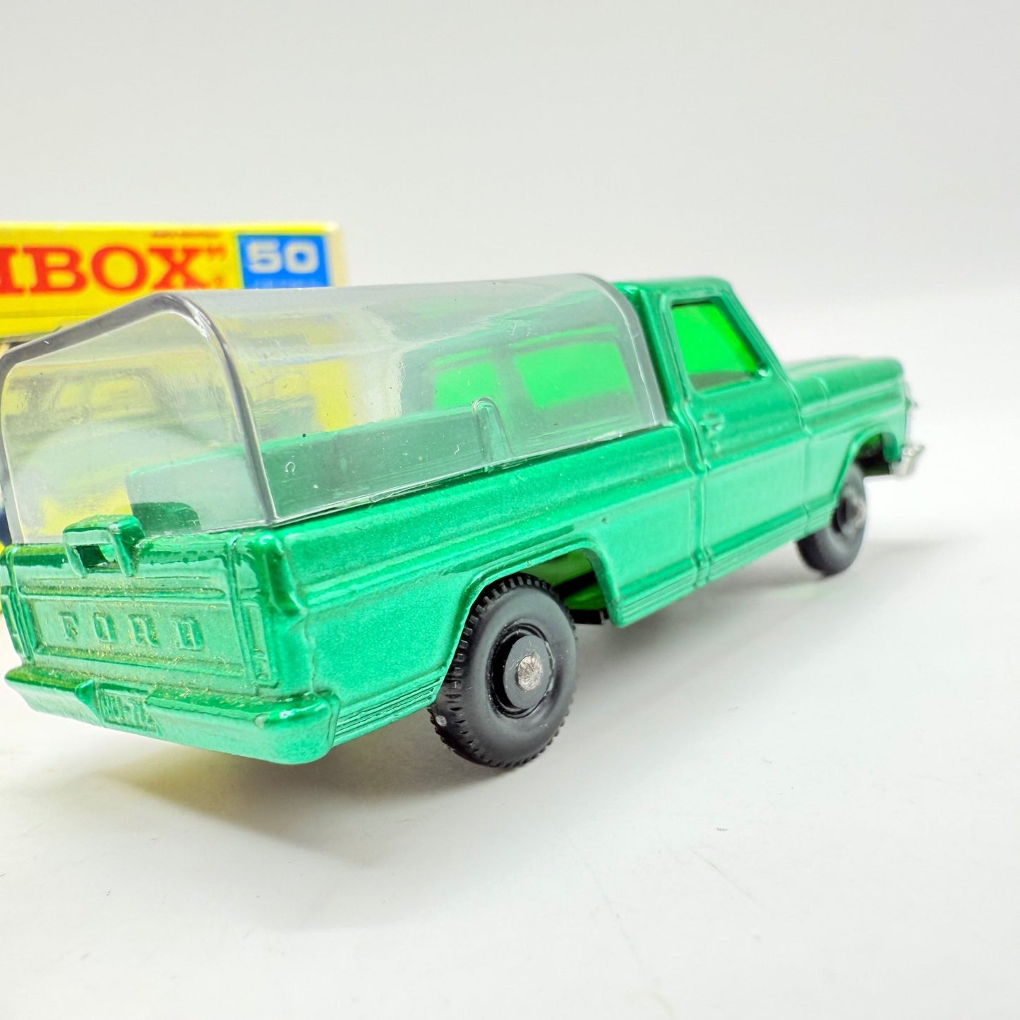 Matchbox Lesney 50c Ford Kennel Truck - Magic Matchbox