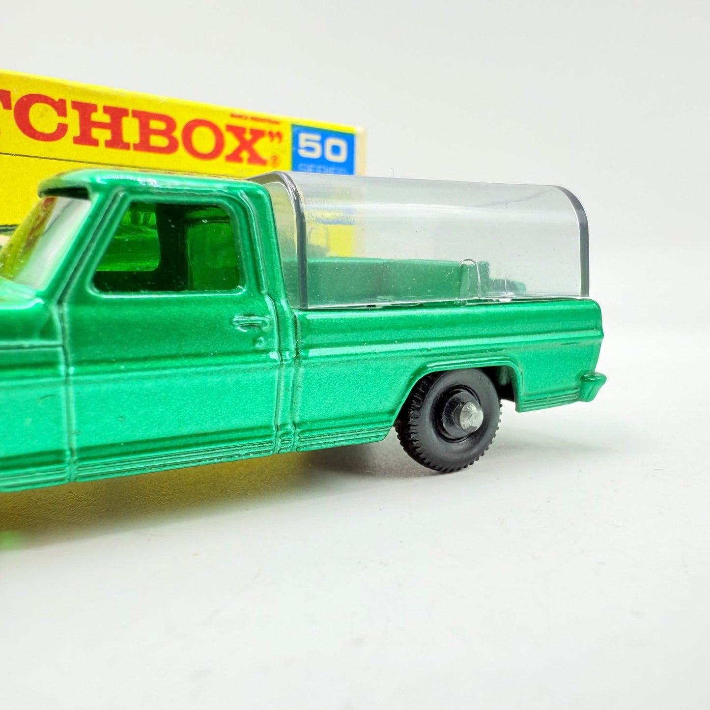 Matchbox Lesney 50c Ford Kennel Truck - Magic Matchbox
