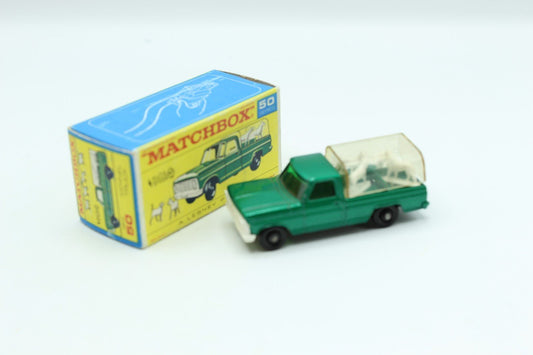 Matchbox Lesney 50c Kennel Truck - White Grill - Magic Matchbox