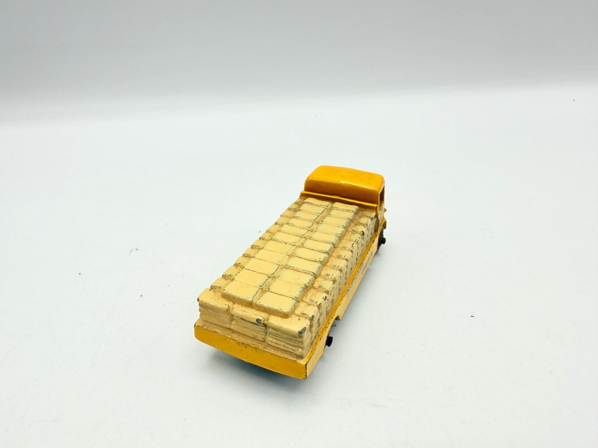 Matchbox Lesney 51a Albion Chieftain Portland Cement MW - Magic Matchbox