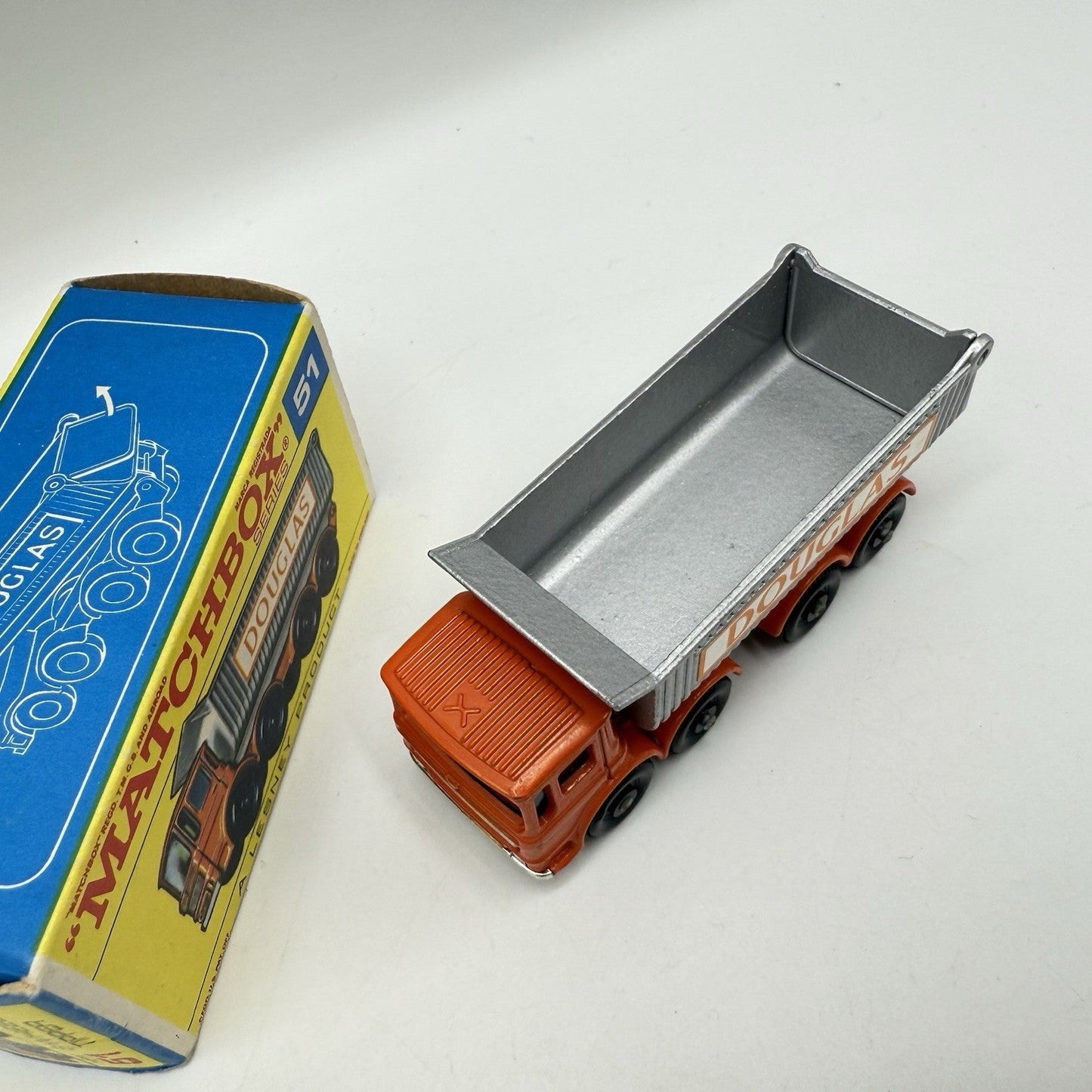 Matchbox Lesney 51c 8 Wheel Tipper Truck Orange - Magic Matchbox