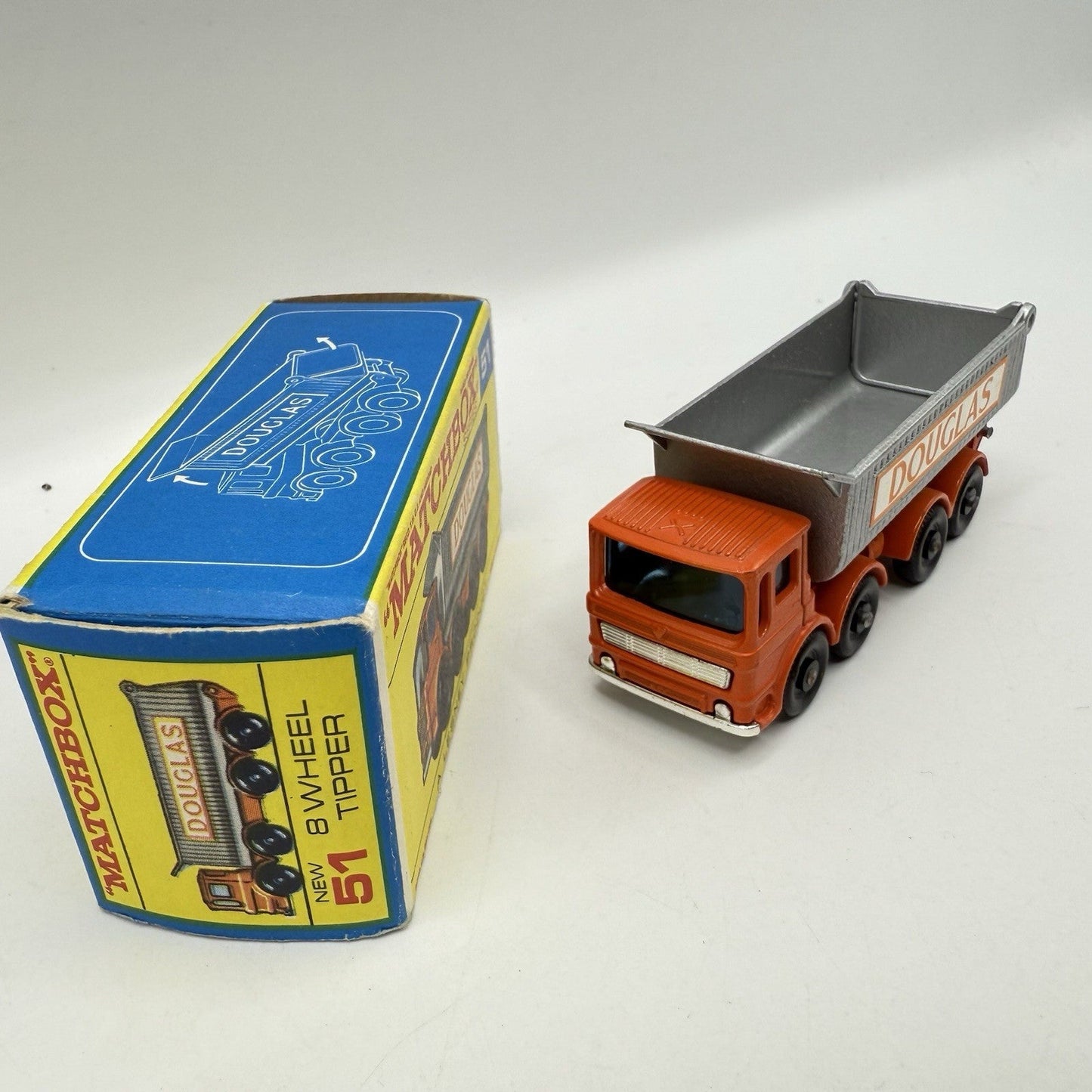 Matchbox Lesney 51c 8 Wheel Tipper Truck Orange - Magic Matchbox