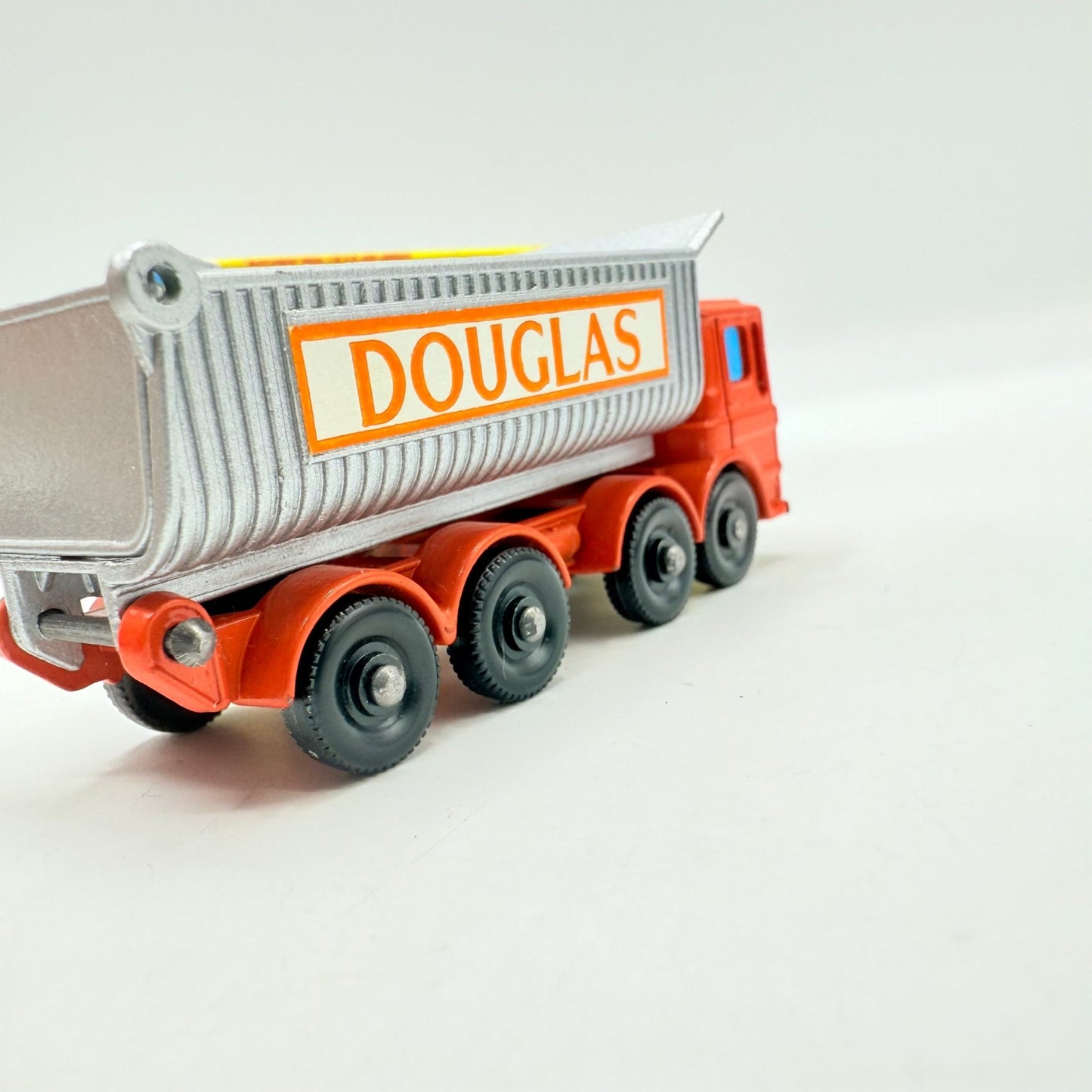 Matchbox Lesney 51c 8 Wheel Tipper with Douglas Label - Magic Matchbox