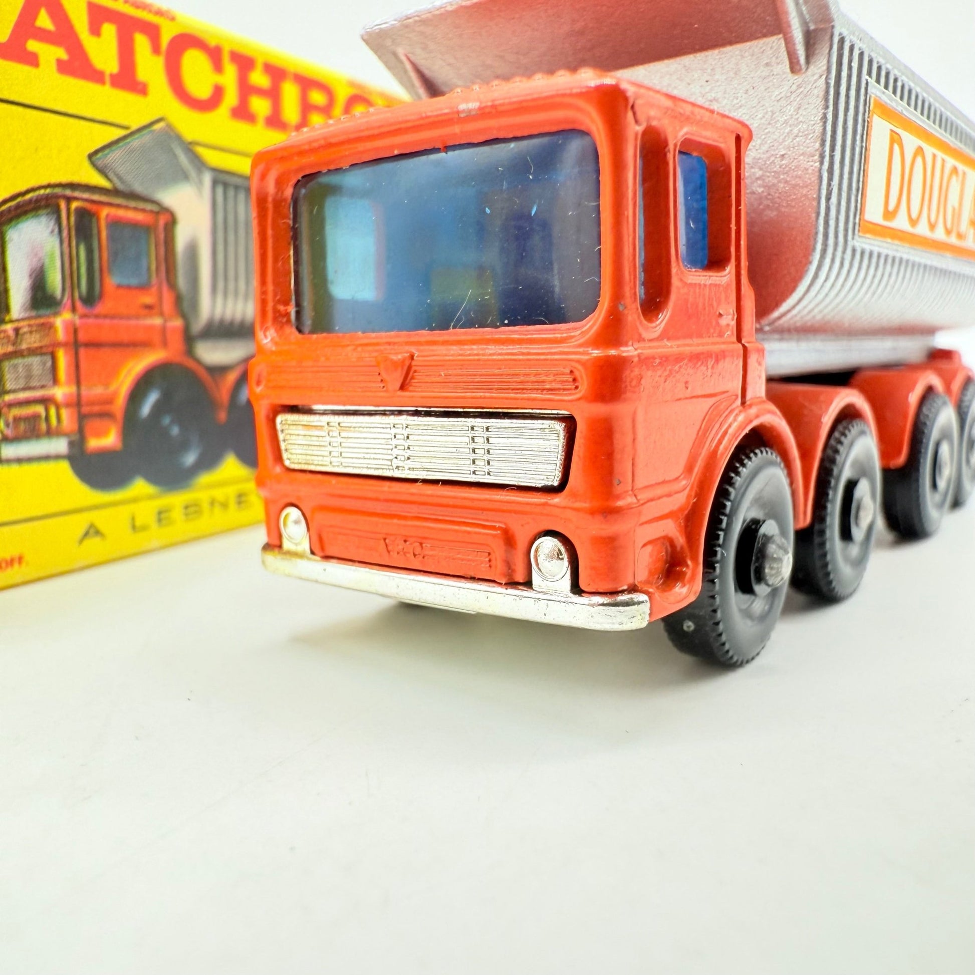 Matchbox Lesney 51c 8 Wheel Tipper with Douglas Label - Magic Matchbox