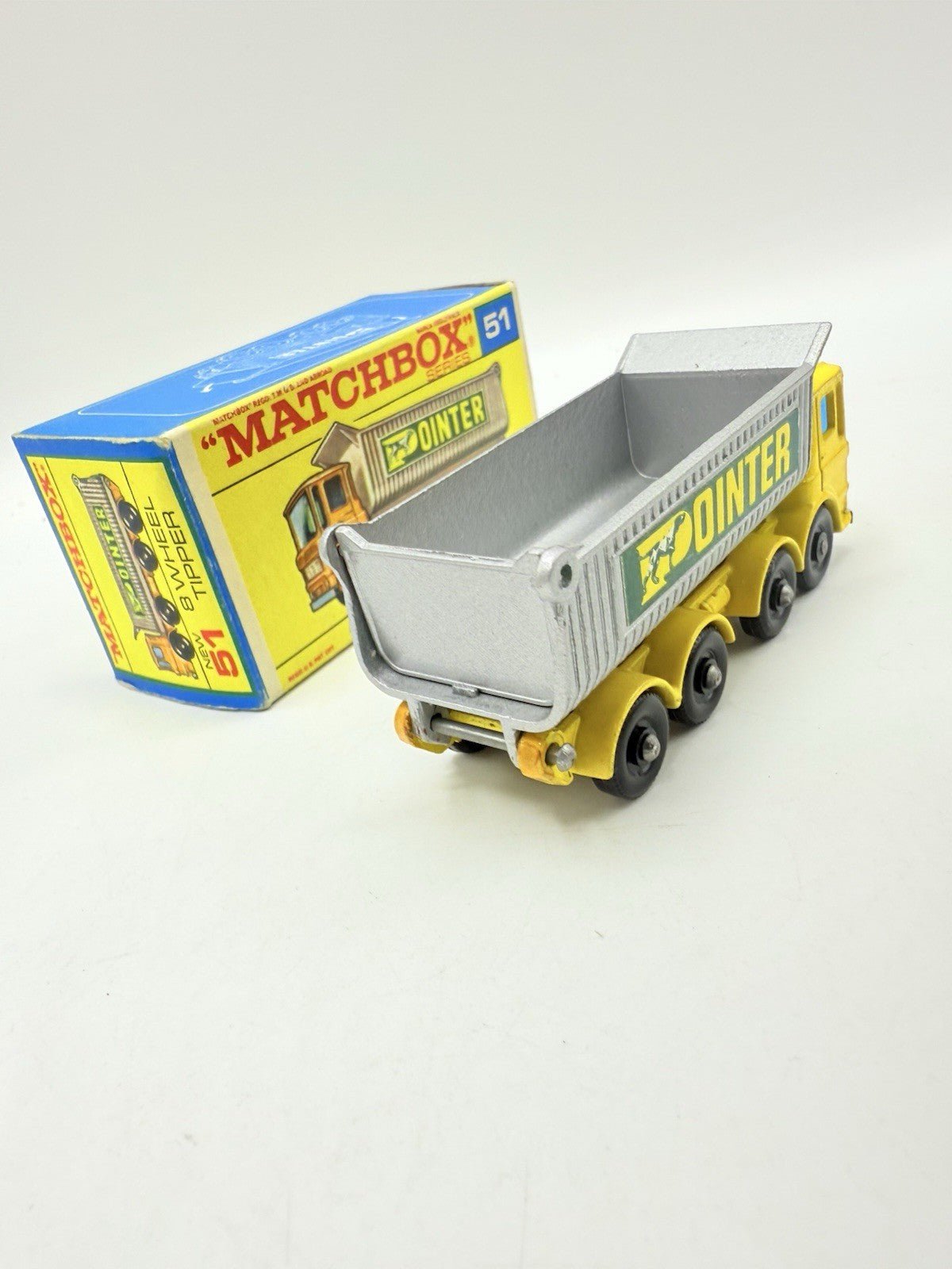 Matchbox Lesney 51c Douglas 8 Wheel Tipper - Magic Matchbox